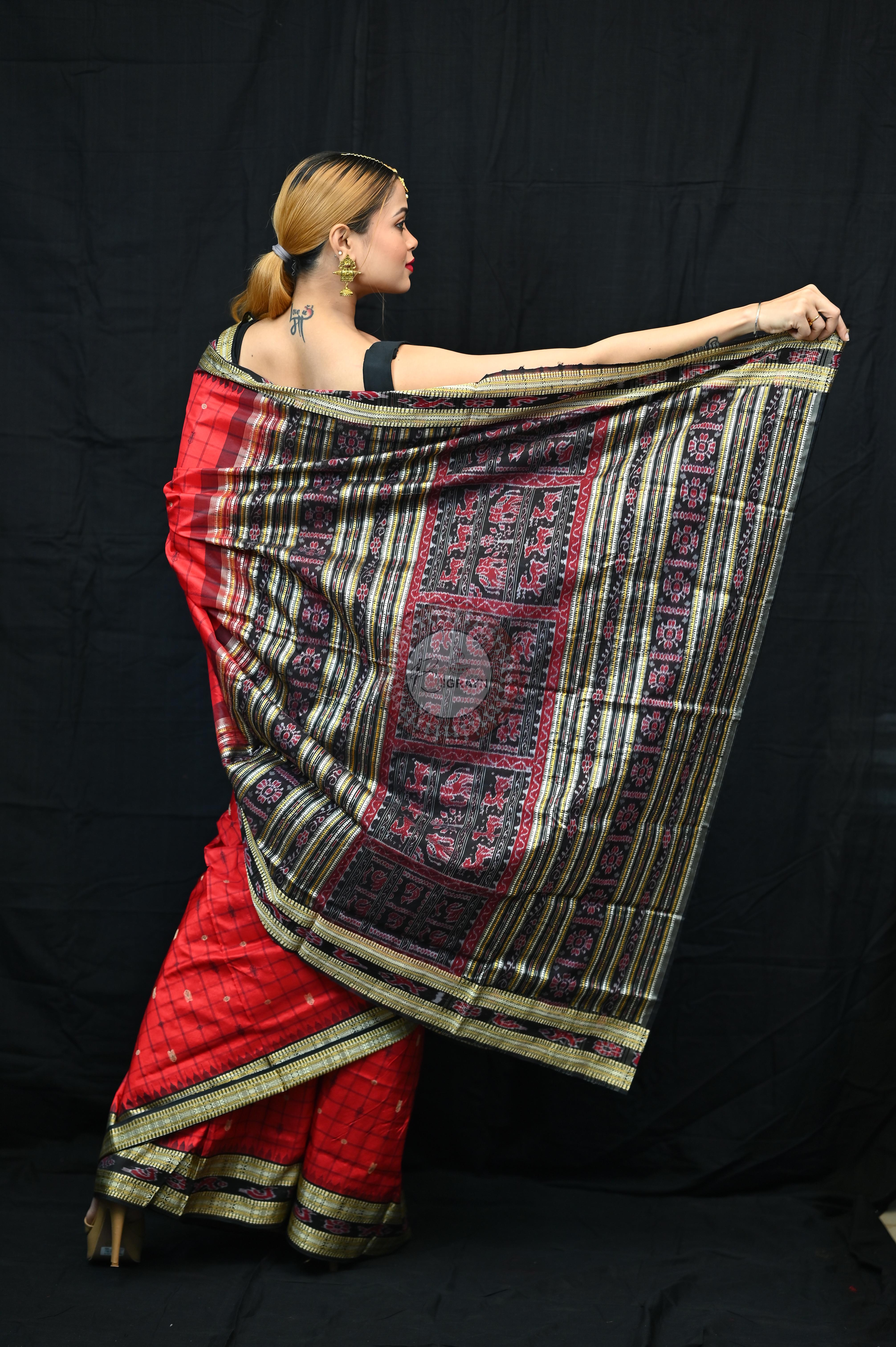 "Odisha Handloom Hazarbuti Bomkai Silk Saree with thousand buti motifs, intricate pallu design, and rich traditional craftsmanship"
