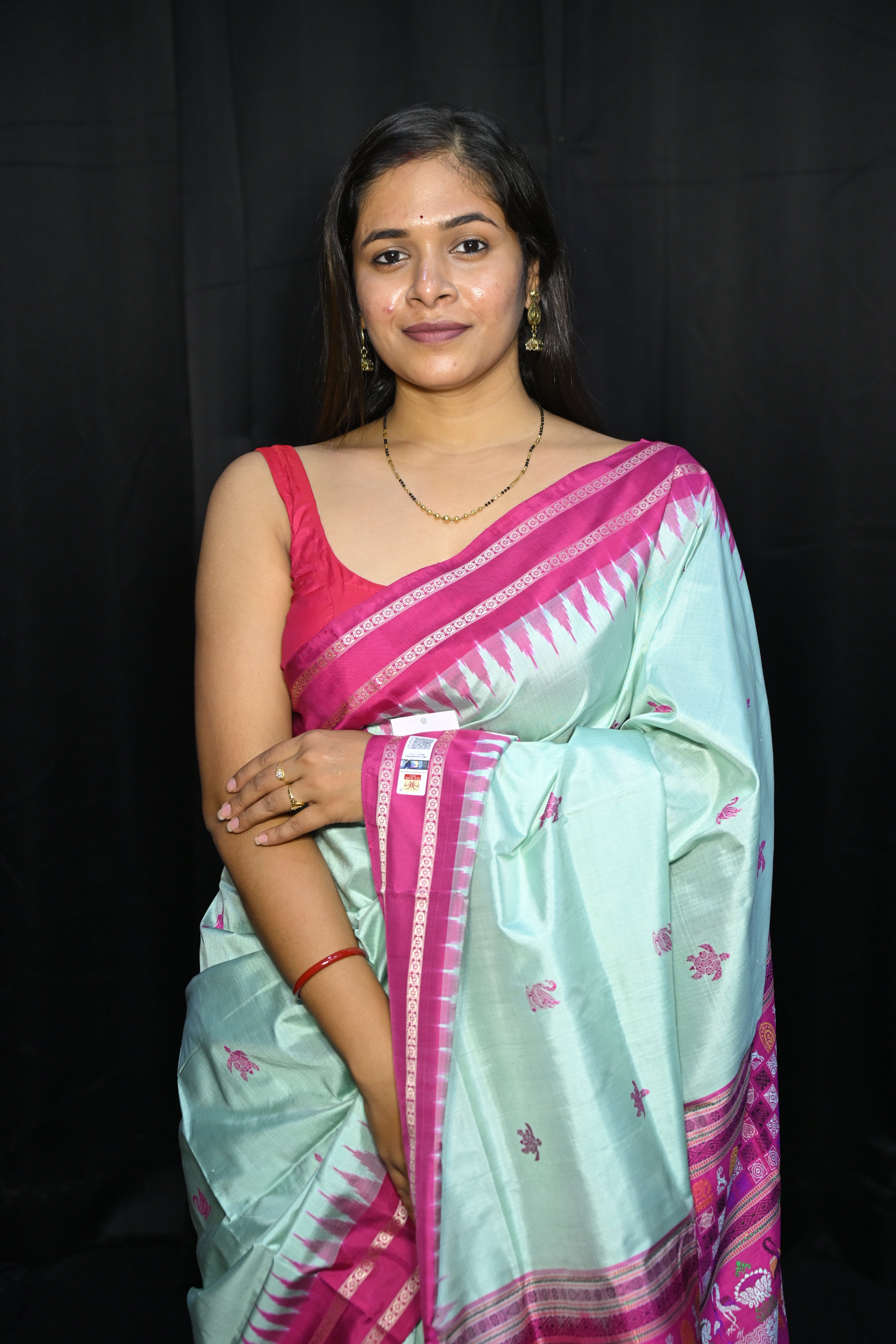 Sea Green Magenta Chilika Theme Exclusive Sambalpuri Silk Saree