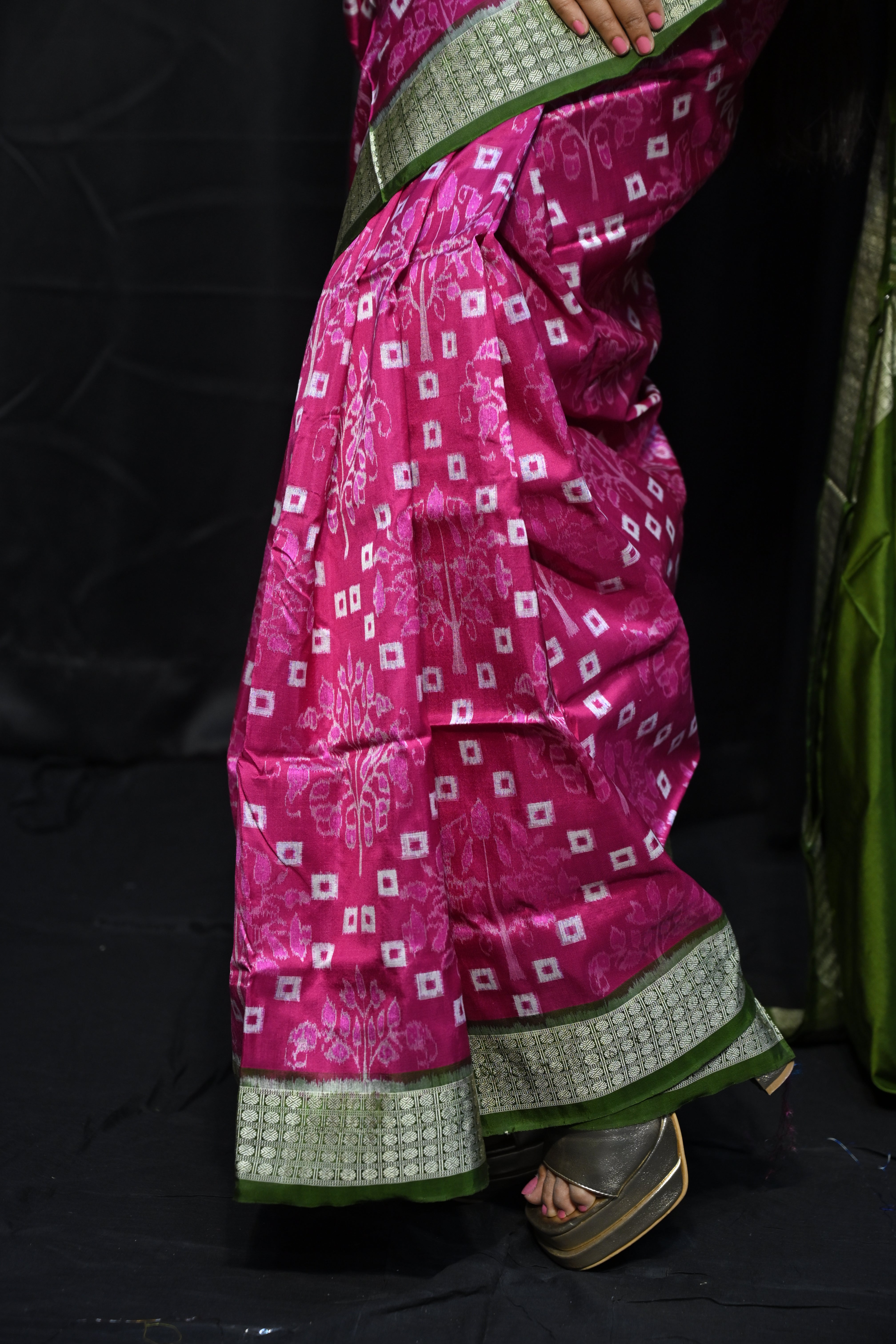 Pink Mehendi Green Pasapali And Tree Design Sambalpuri Silk Saree