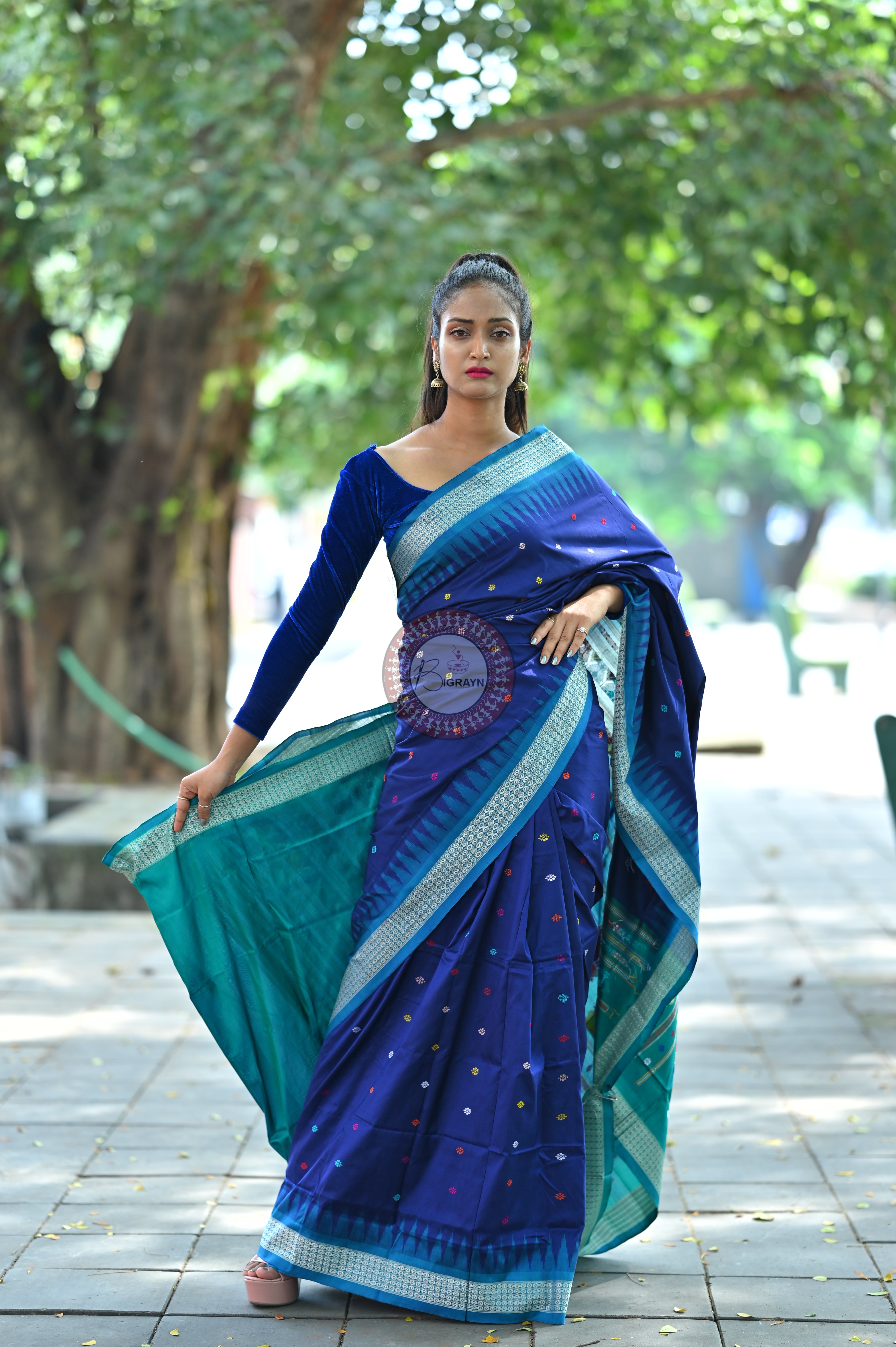 Navy Blue Teal Dolabedi Silk Saree