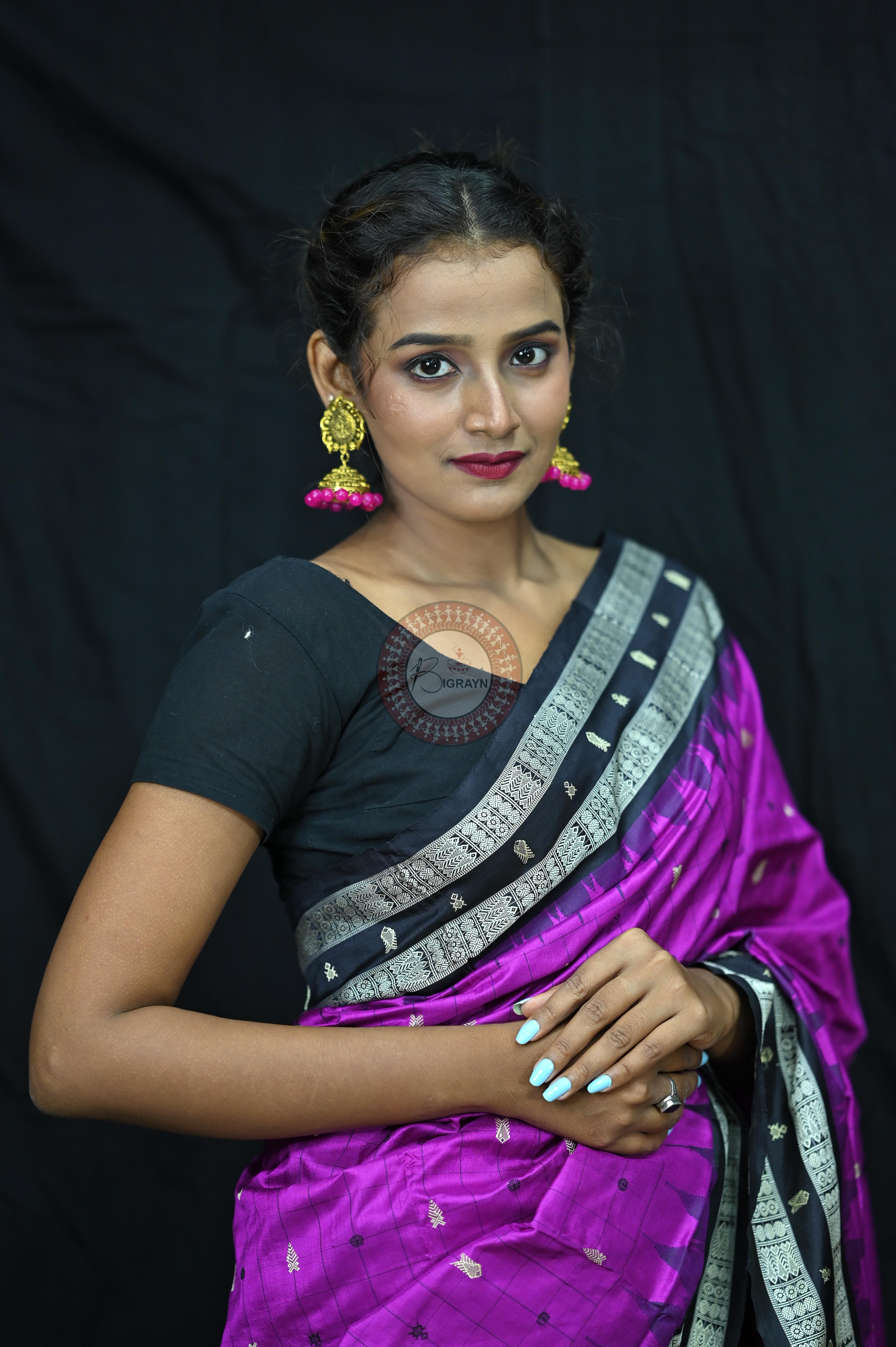 "Odisha Handloom Hazarbuti Bomkai Silk Saree with thousand buti motifs, intricate pallu design, and rich traditional craftsmanship"