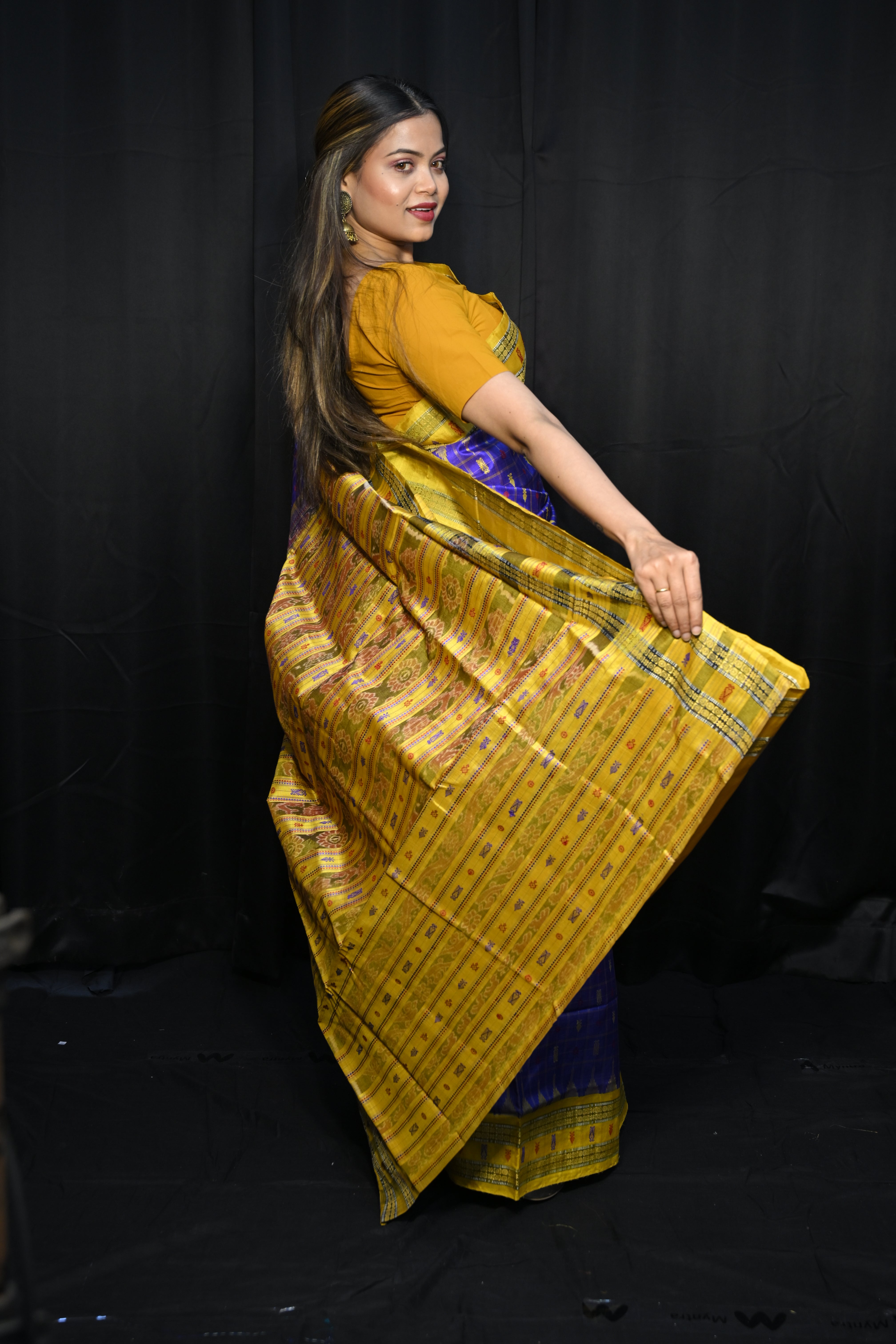 Purple Yellow Hazarbuti Tussar Silk Saree