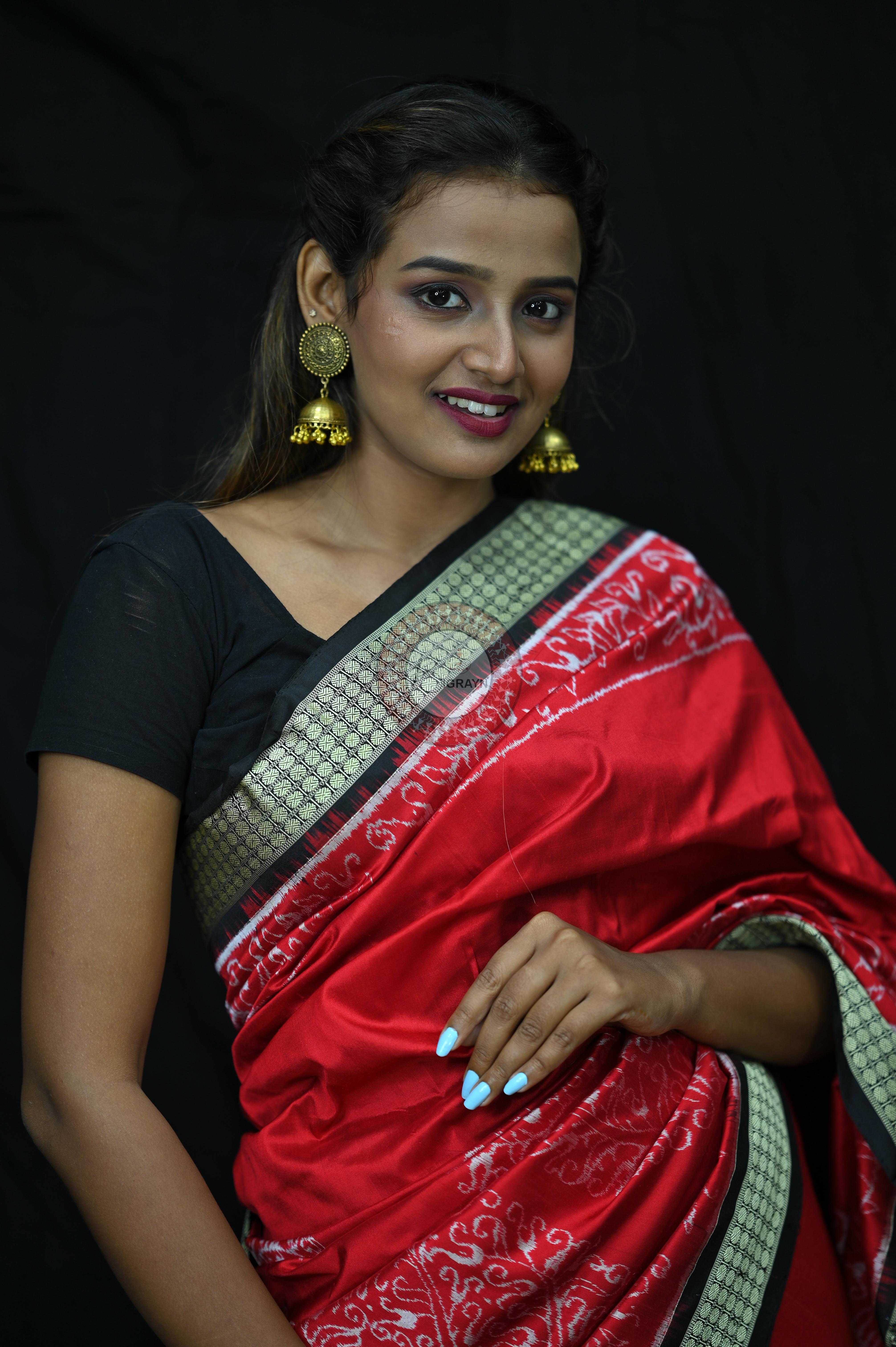 Red Sambalpuri Parsley (Ambua Patta) Sambalpuri Silk Sare