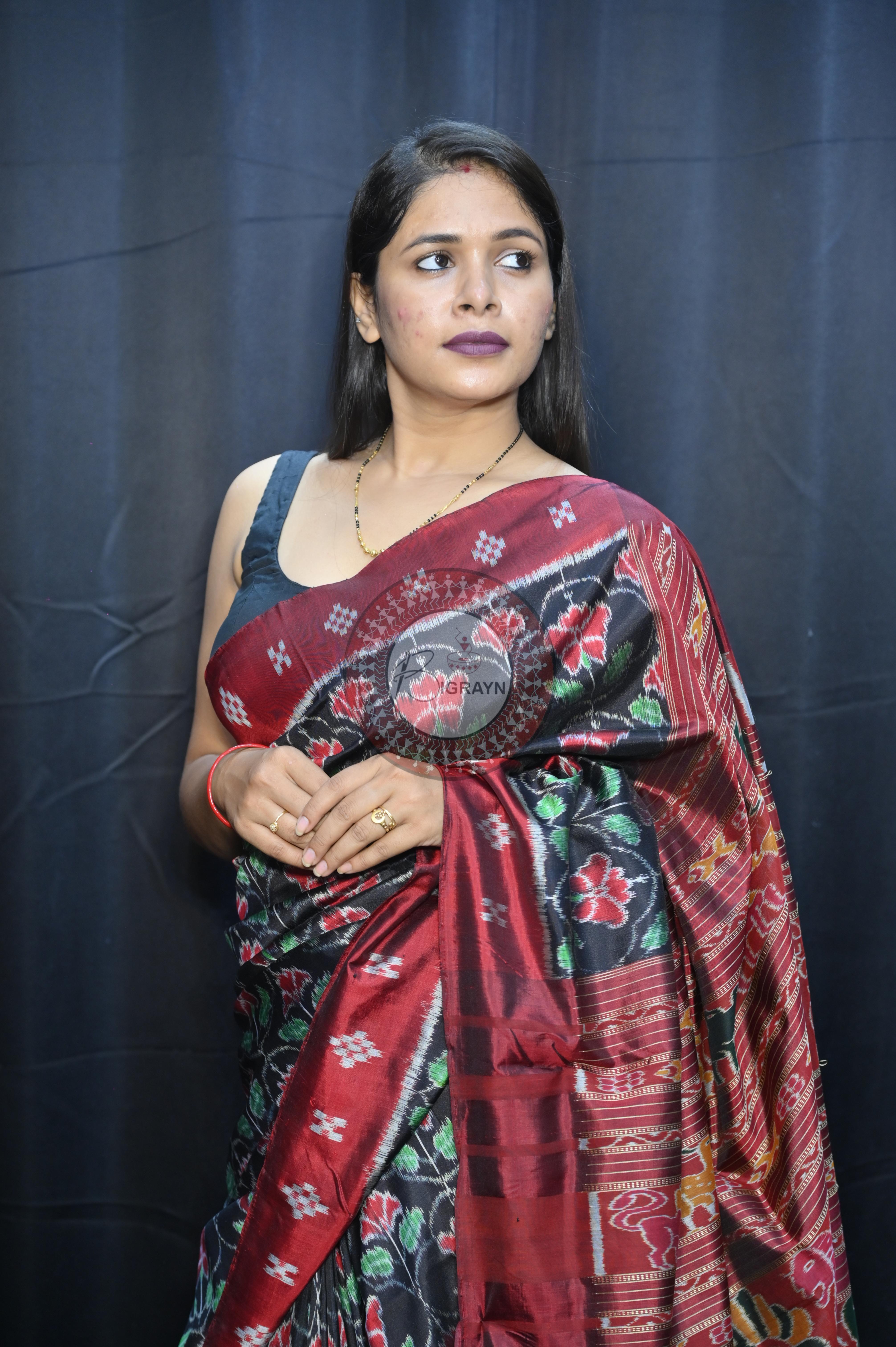 Black Maroon Hibiscus Mulberry Silk Saree