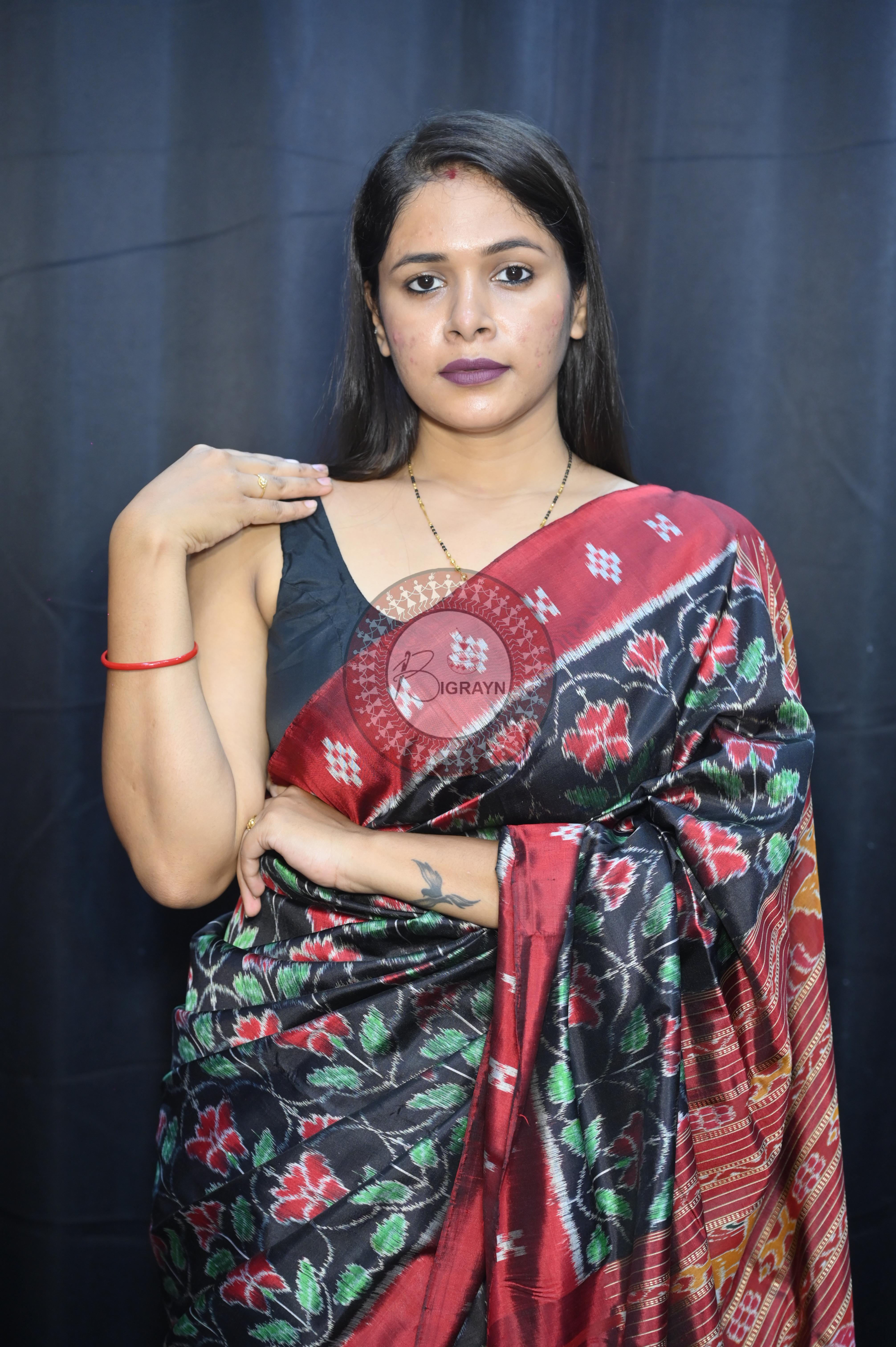 Black Maroon Hibiscus Mulberry Silk Saree