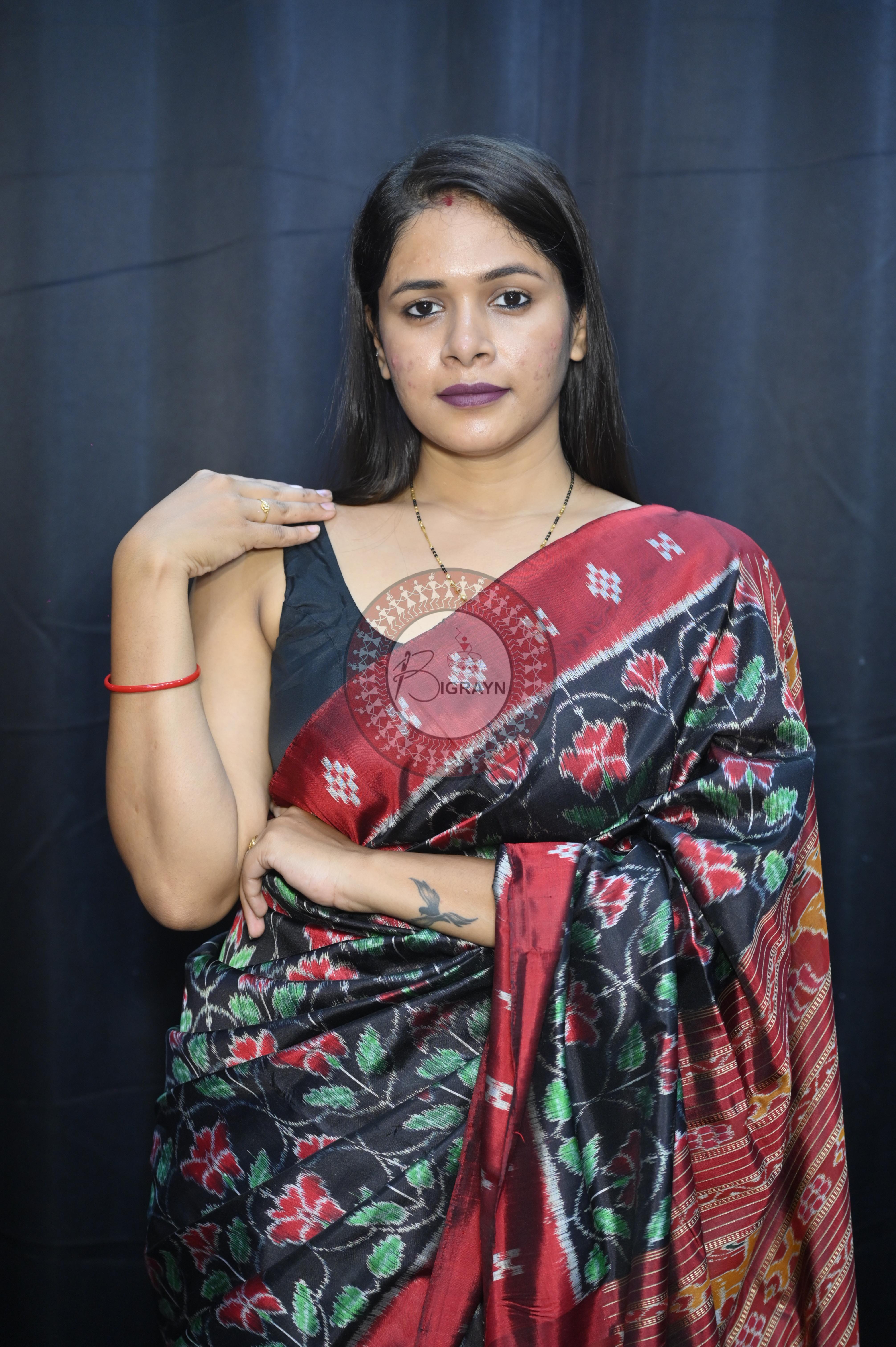 Black Maroon Hibiscus Mulberry Silk Saree