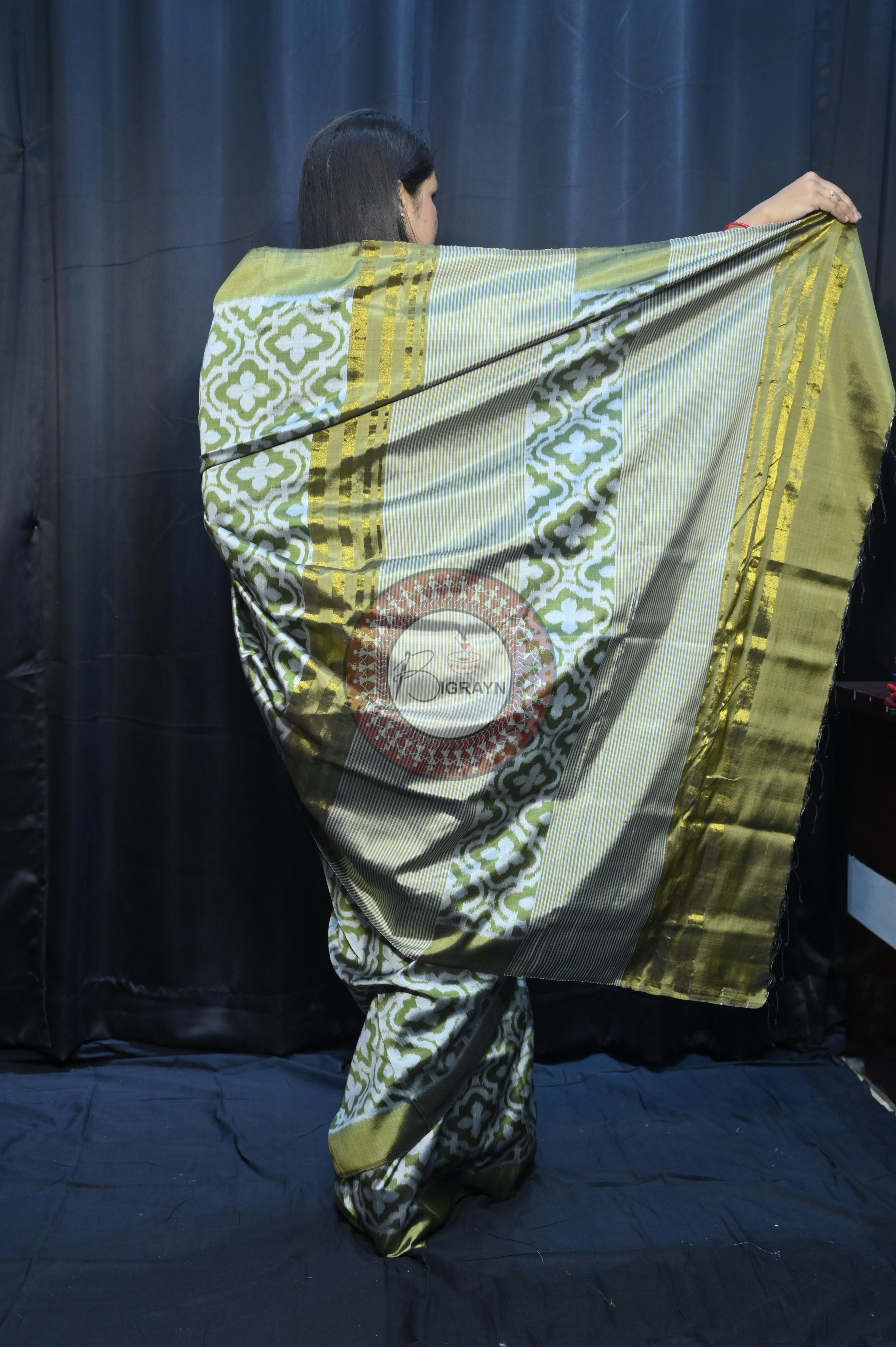 Mehendi Green Madhu Malati Design Mulberry Silk Saree