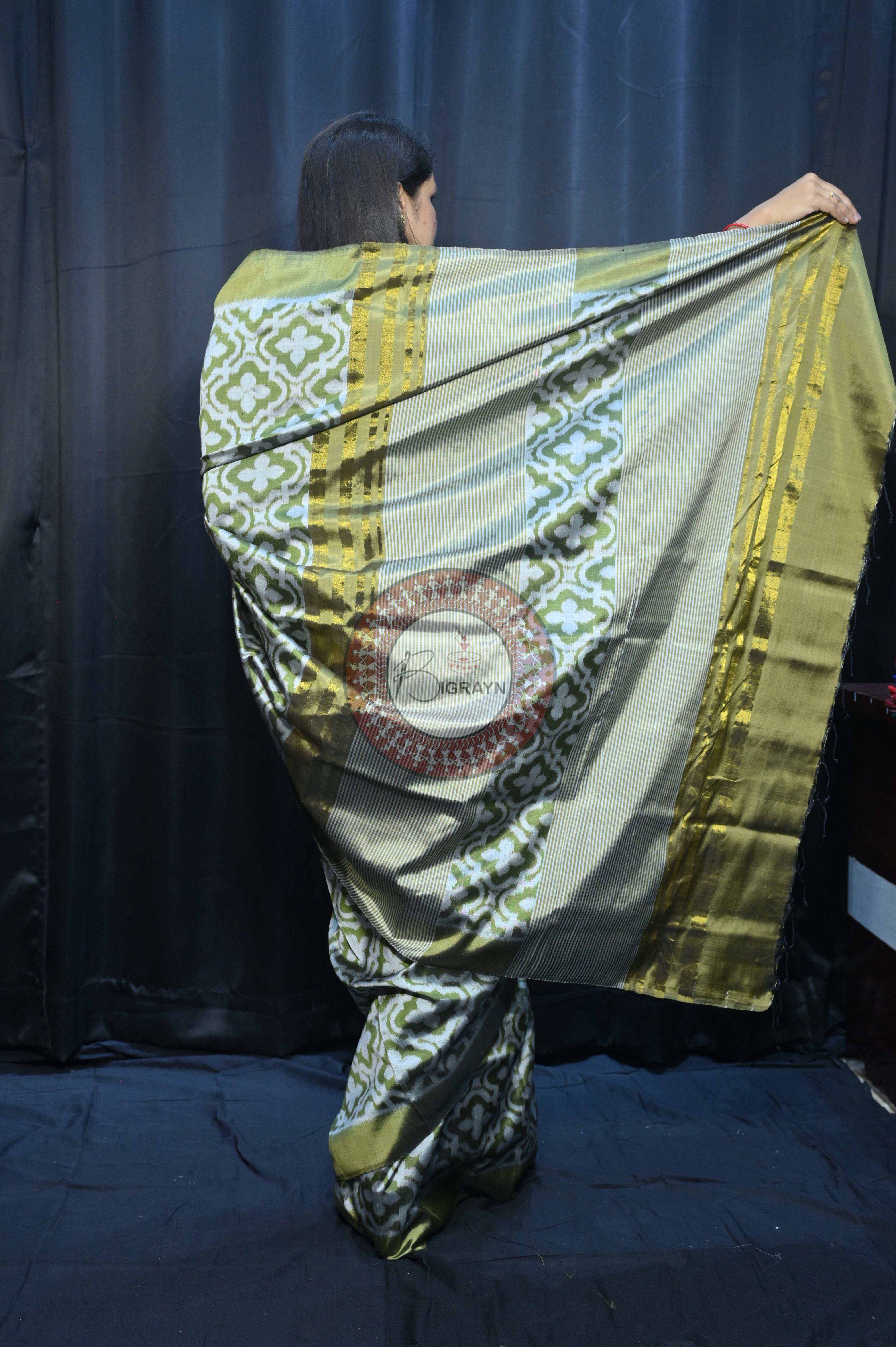 Mehendi Green Madhu Malati Design Mulberry Silk Saree