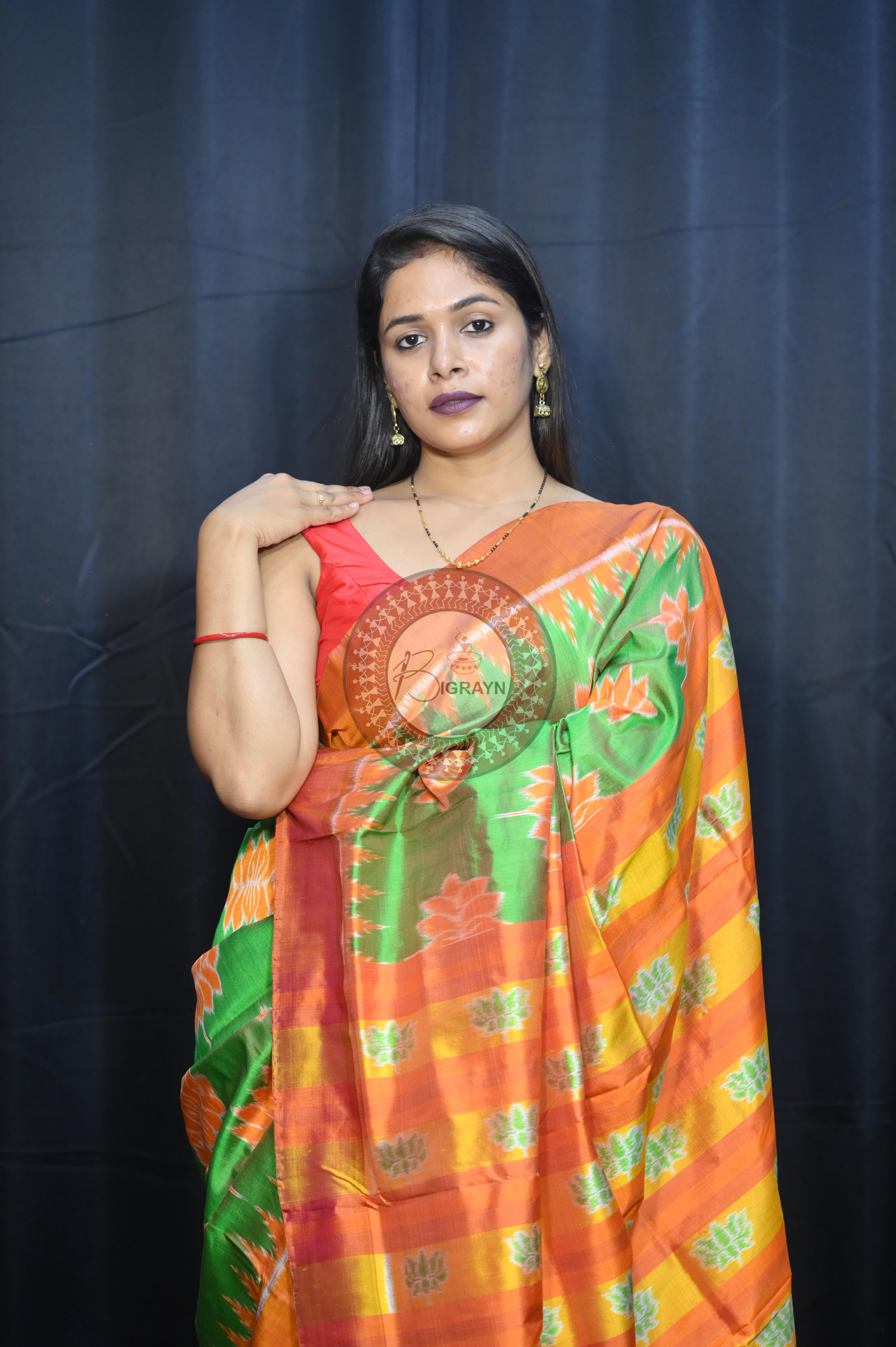 Dual Shade Green Orange Lotus Design Mulberry Silk Saree
