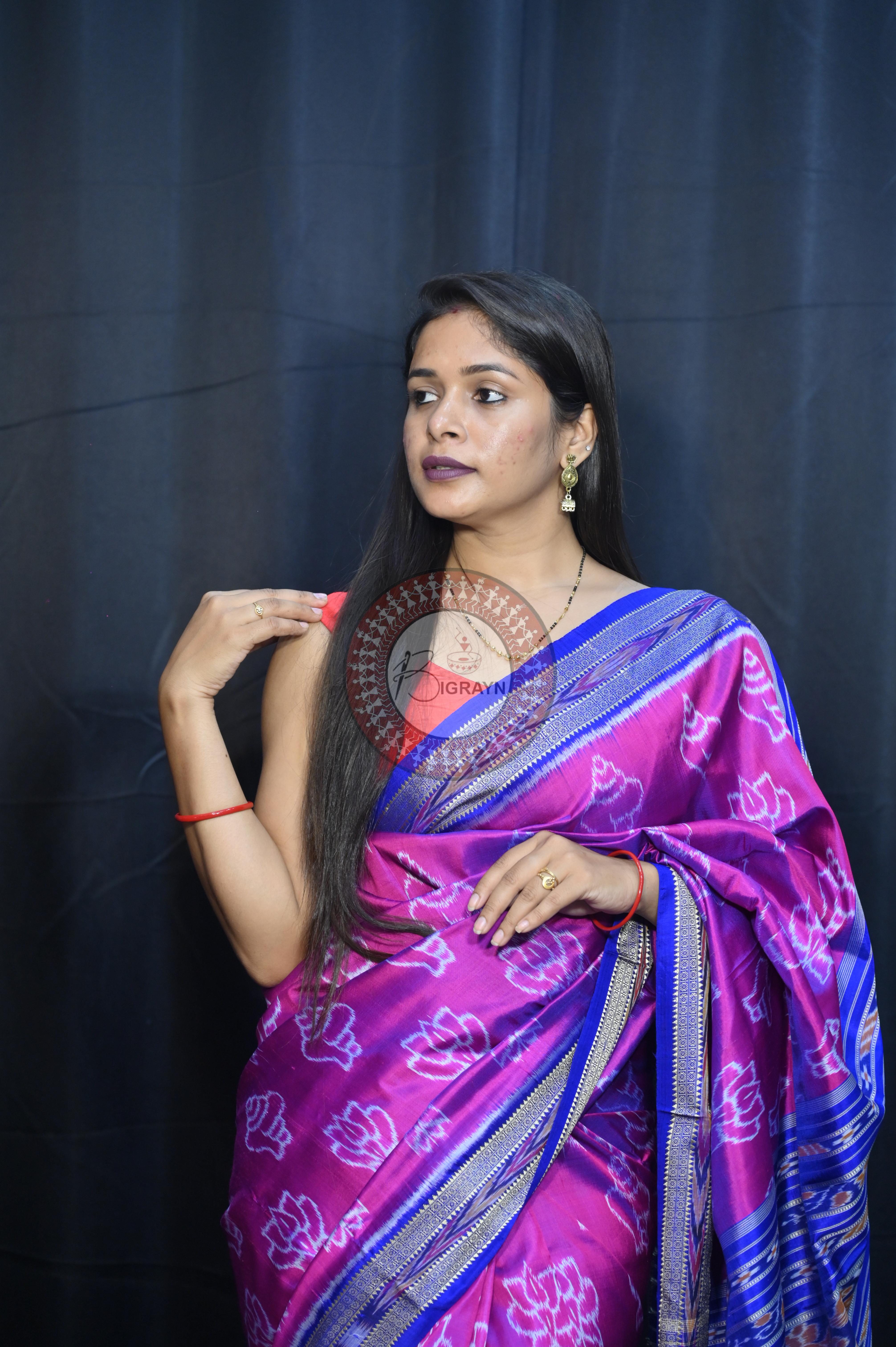 Magenta Blue Lotus And Sankha Design Khandua Silk Saree