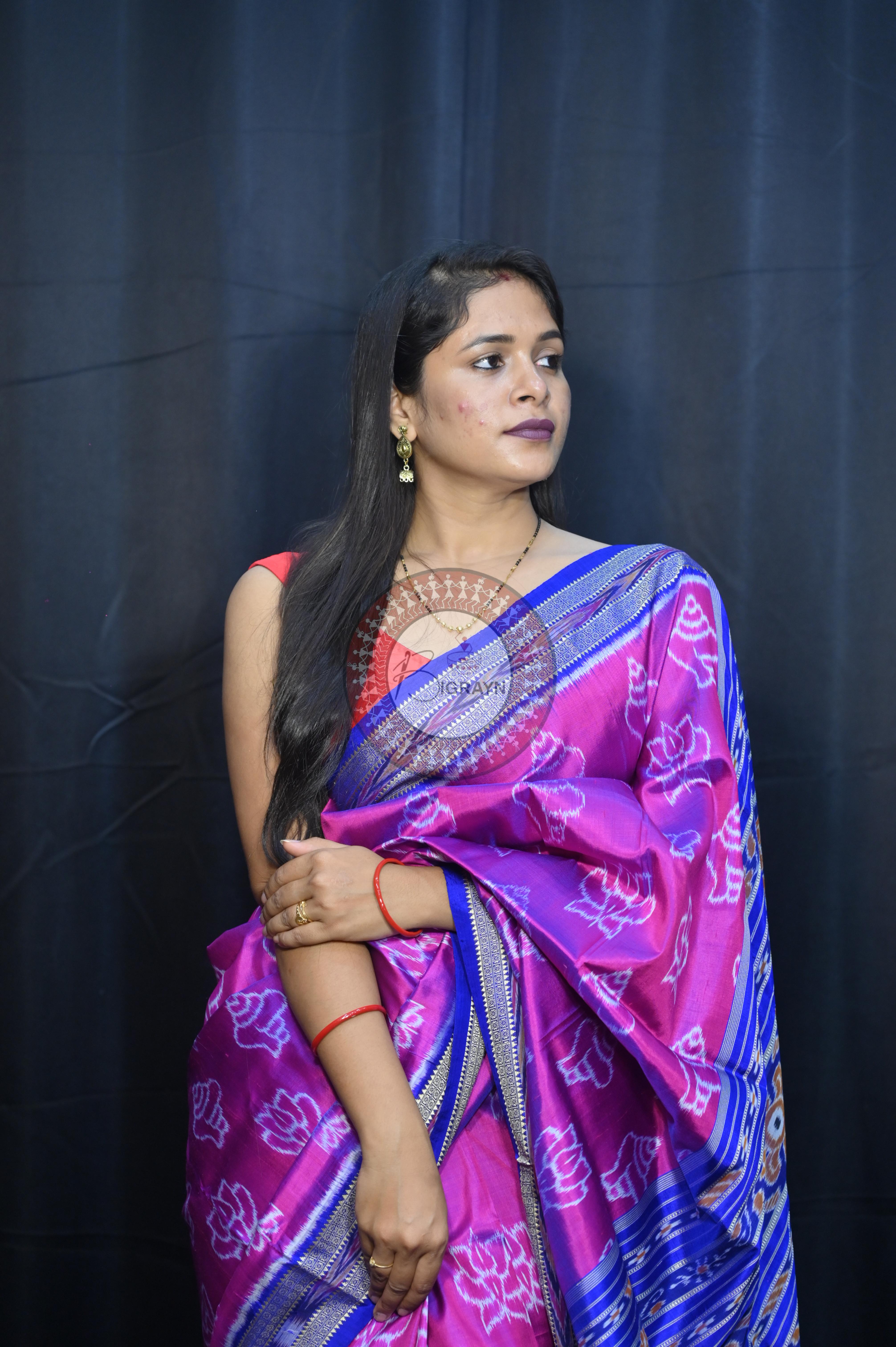 Magenta Blue Lotus And Sankha Design Khandua Silk Saree
