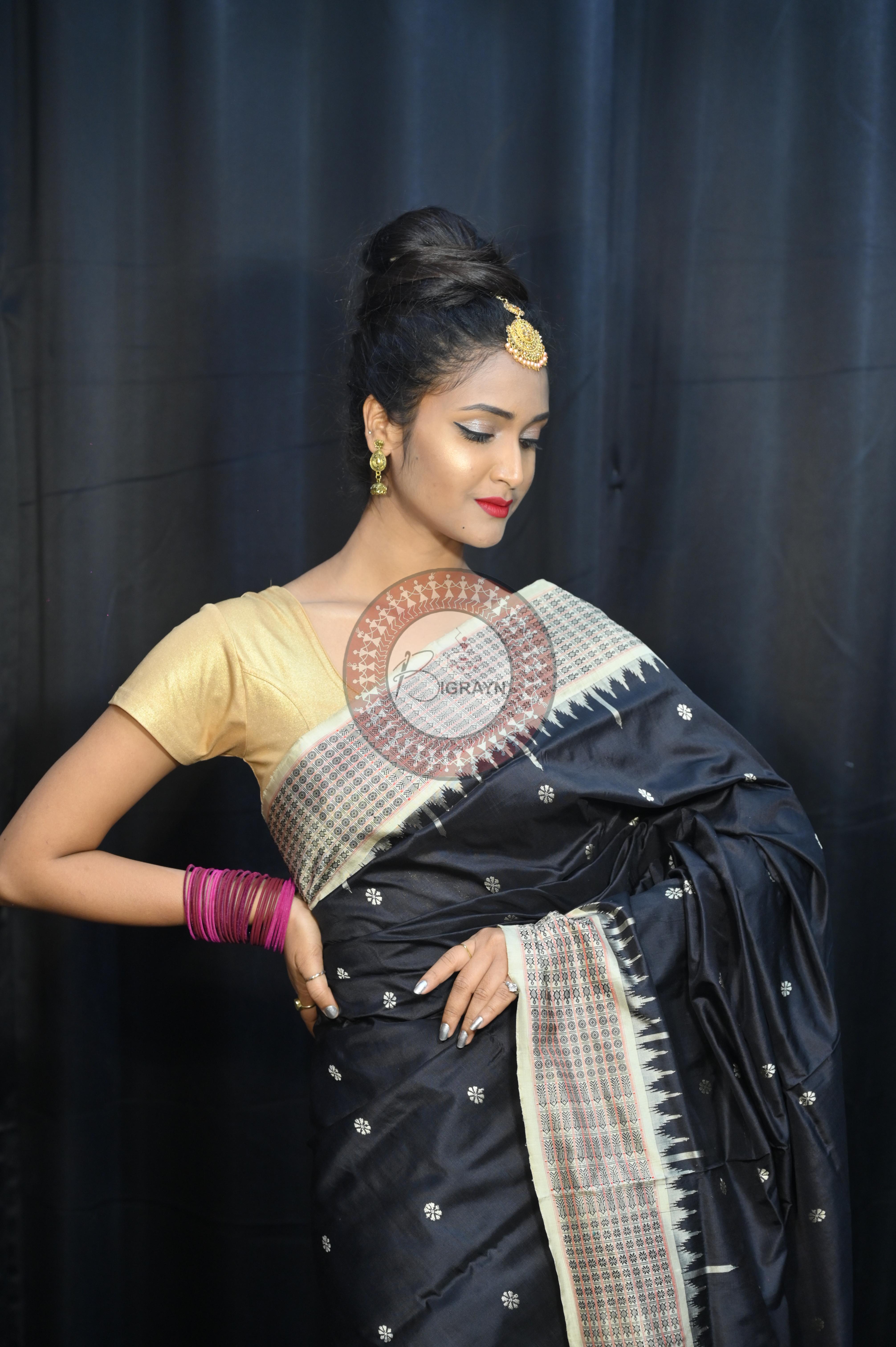 Black Off White Dash Phulia Border Bomkai Silk Saree