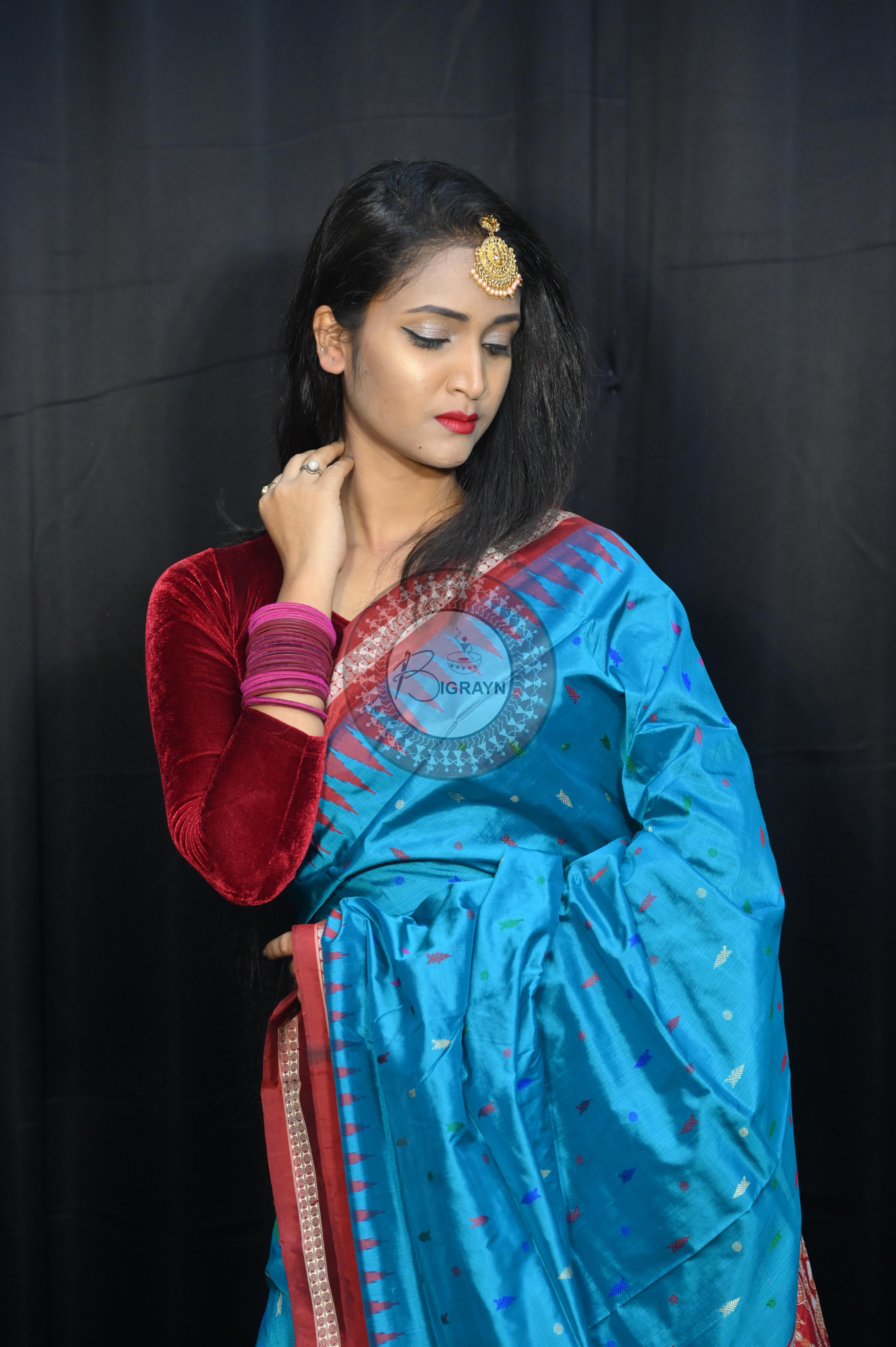 Blue Maroon Fish Buti Bomkai Silk Saree