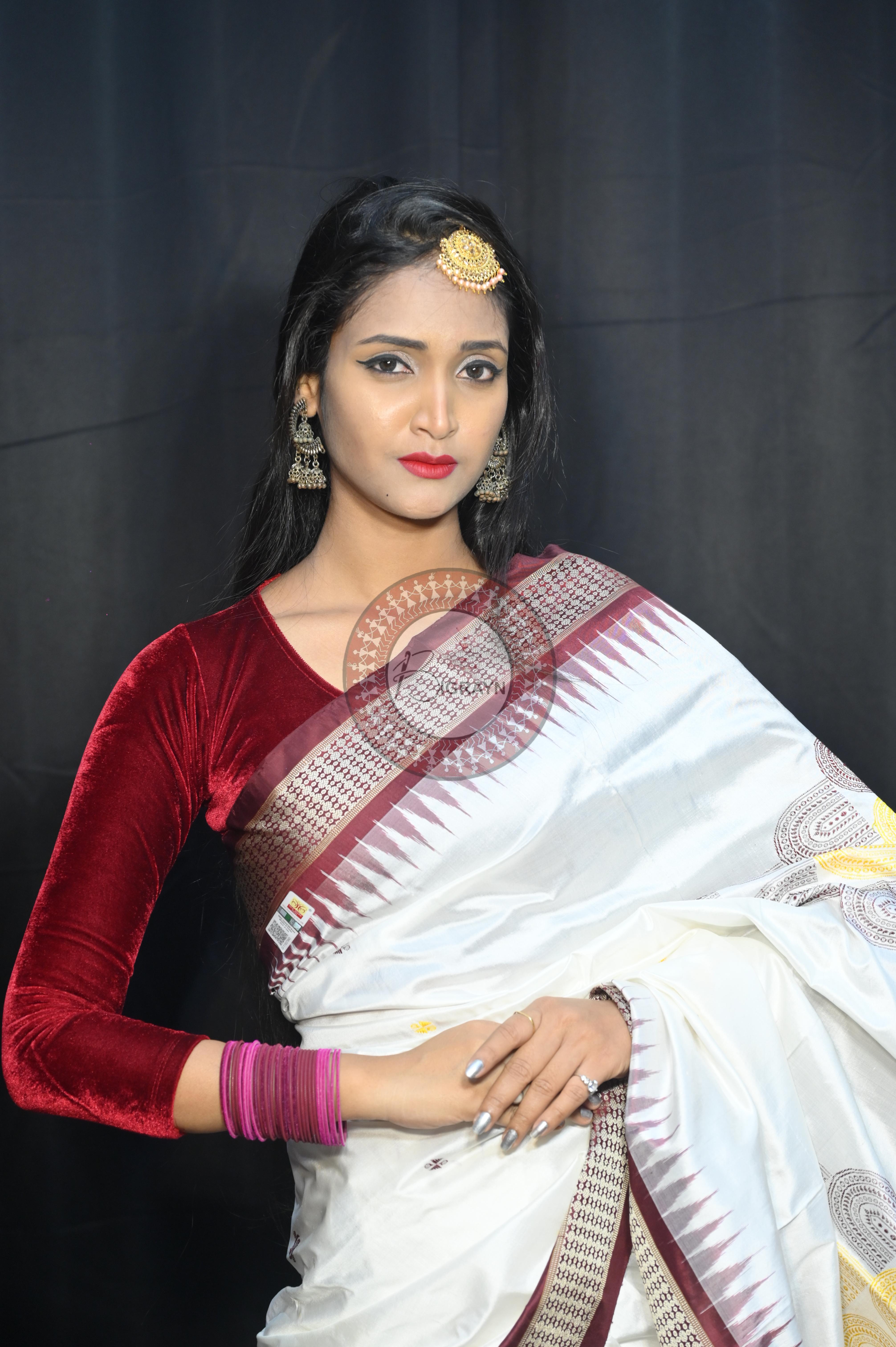 White Coffee Chandrama Exclusive Sambalpuri Silk Saree