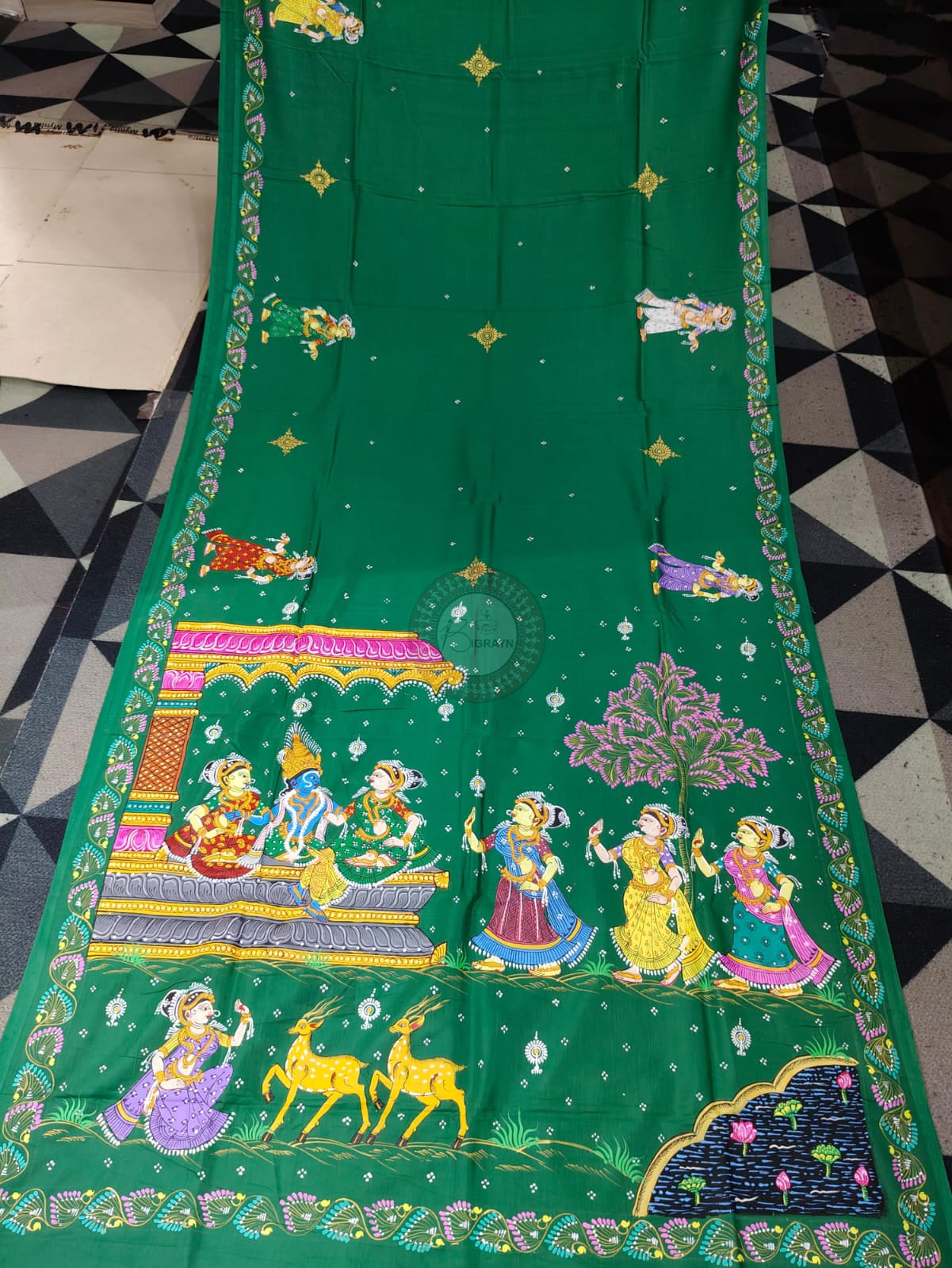 Green Radha Krishna Astana Rasa Theme Pattachitra Khadi Silk Saree