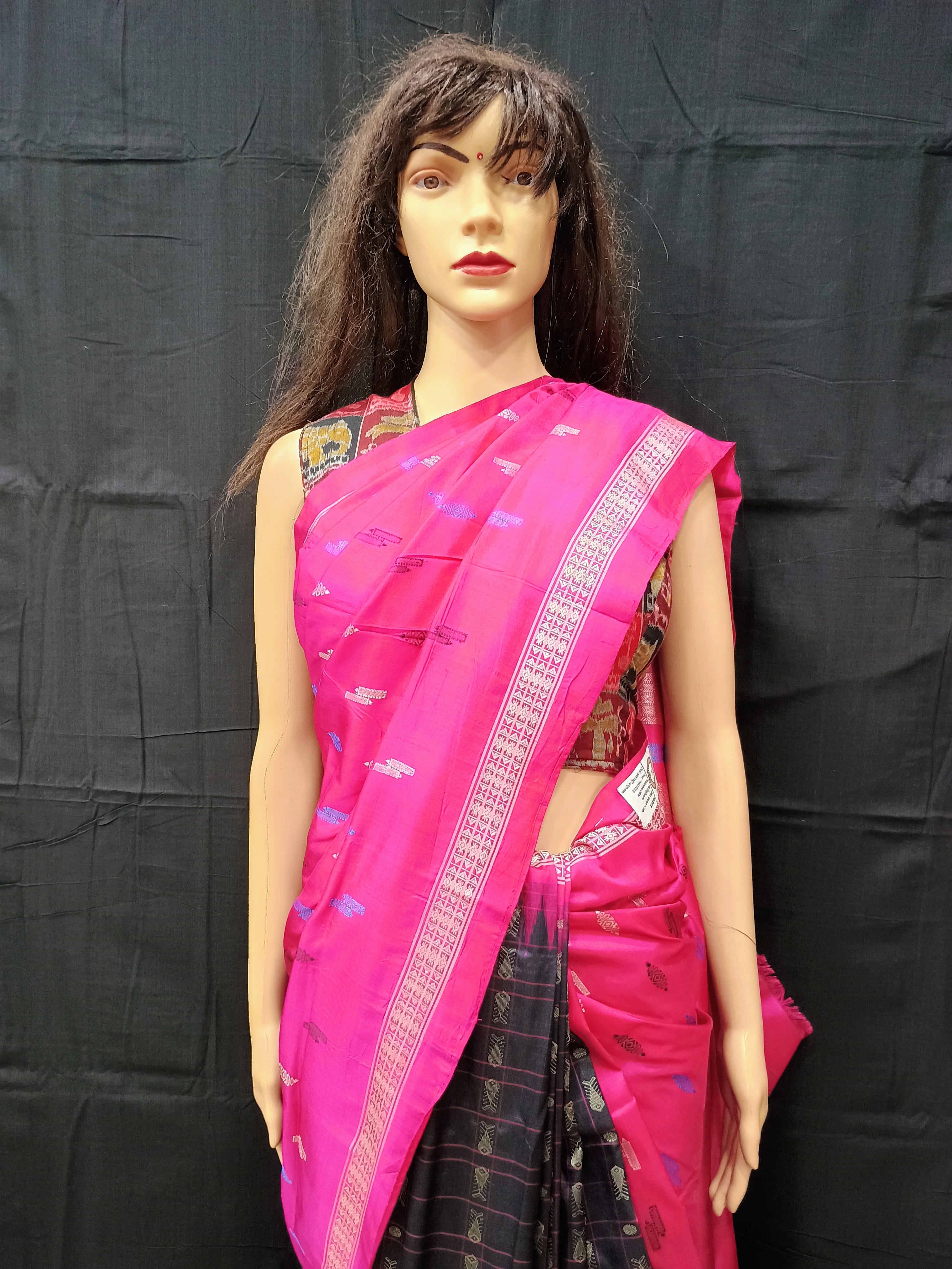 Black Magenta Patly Hazar Buti Bomkai Silk Saree