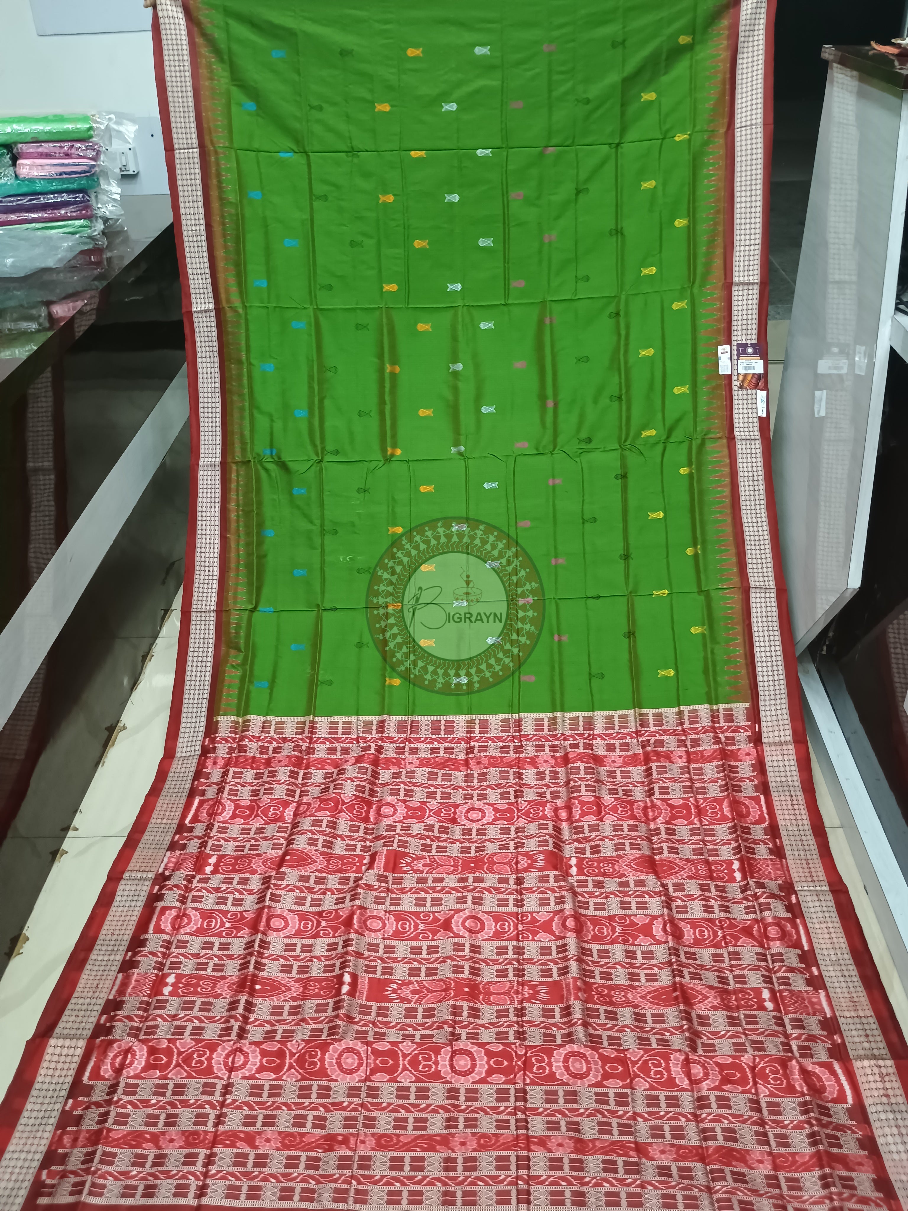 Green Maroon Fish Buti Bomkai Silk Saree