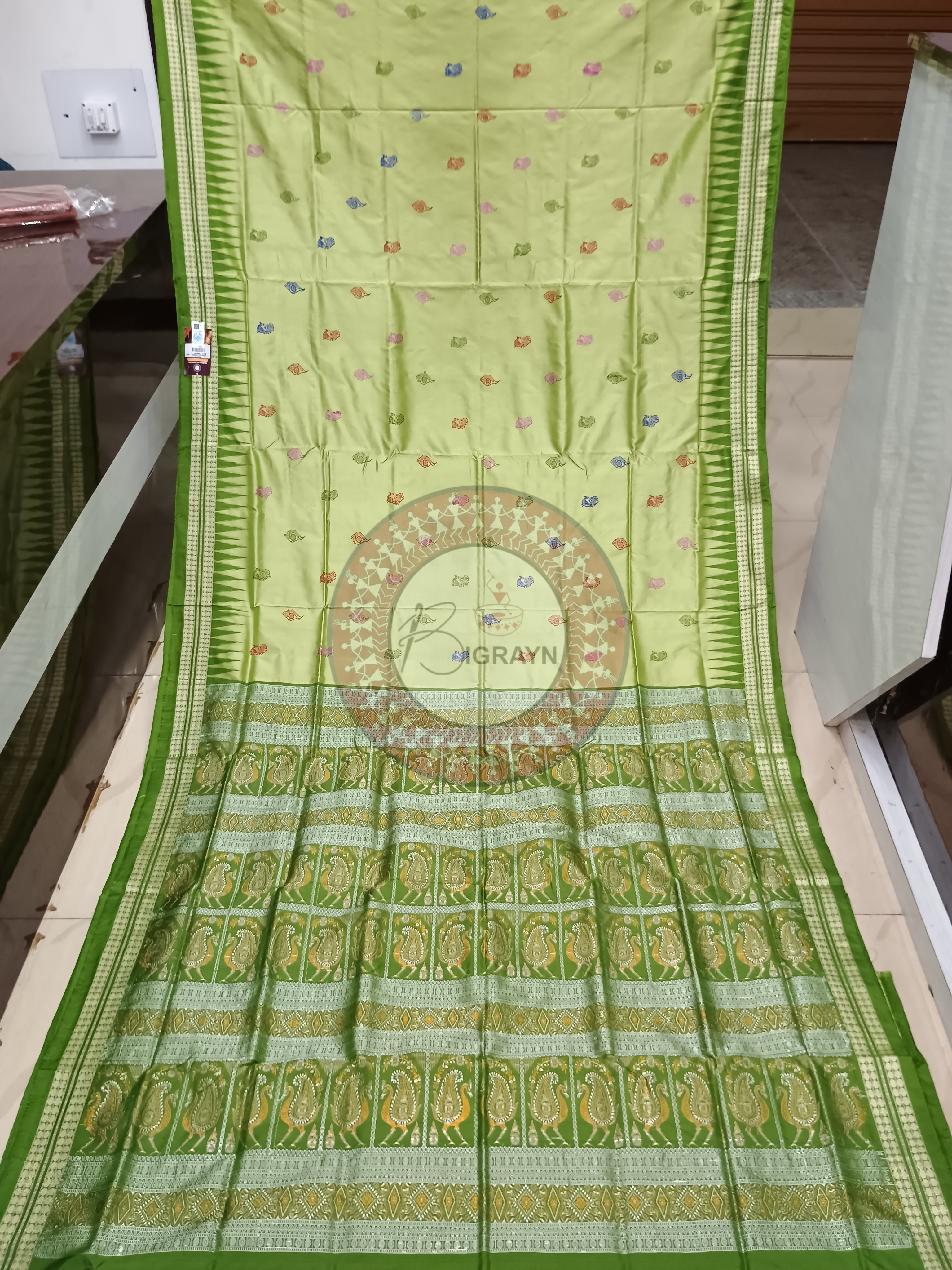 Mehendi Green Sankha Peacock Bomkai Silk Saree