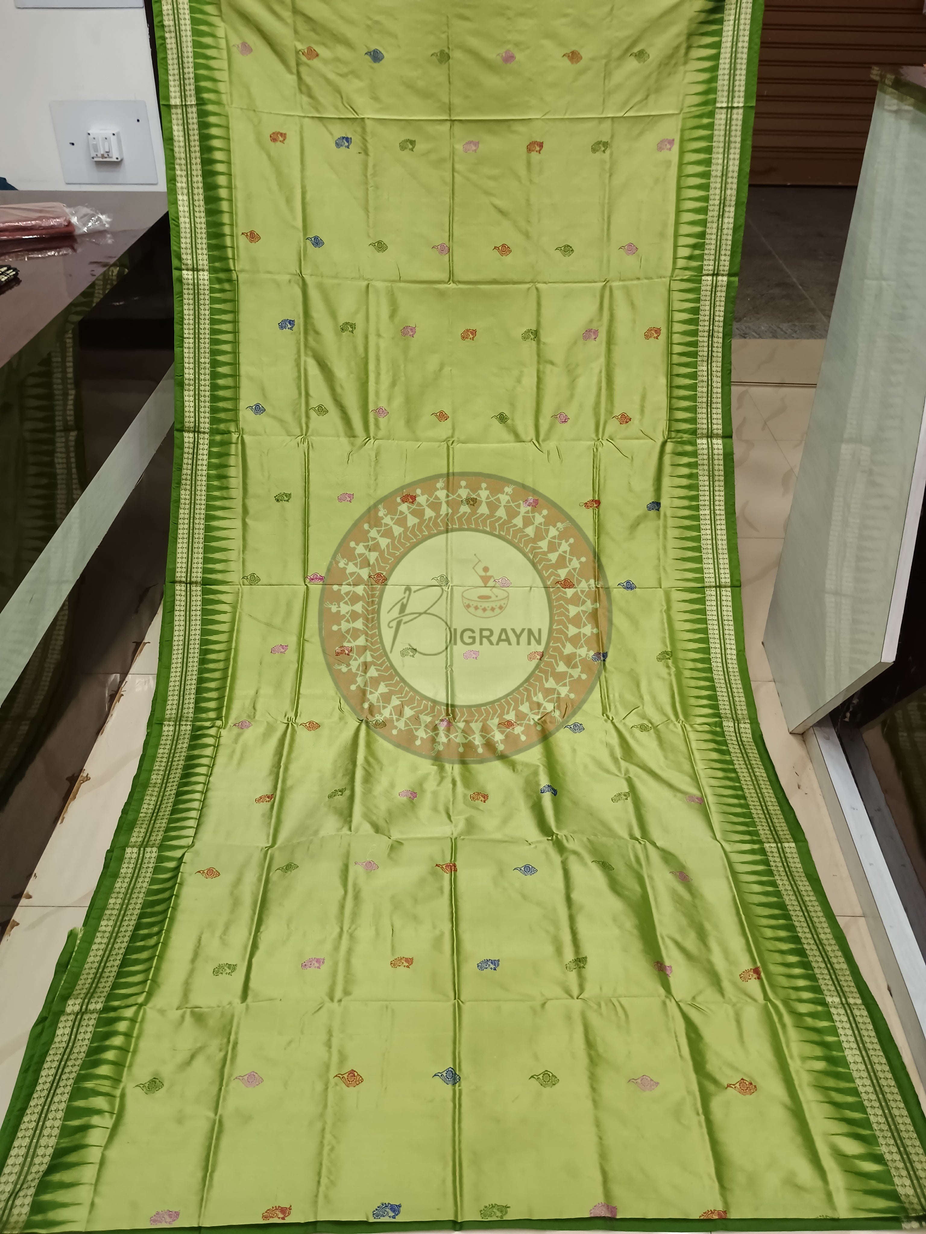 Mehendi Green Sankha Peacock Bomkai Silk Saree