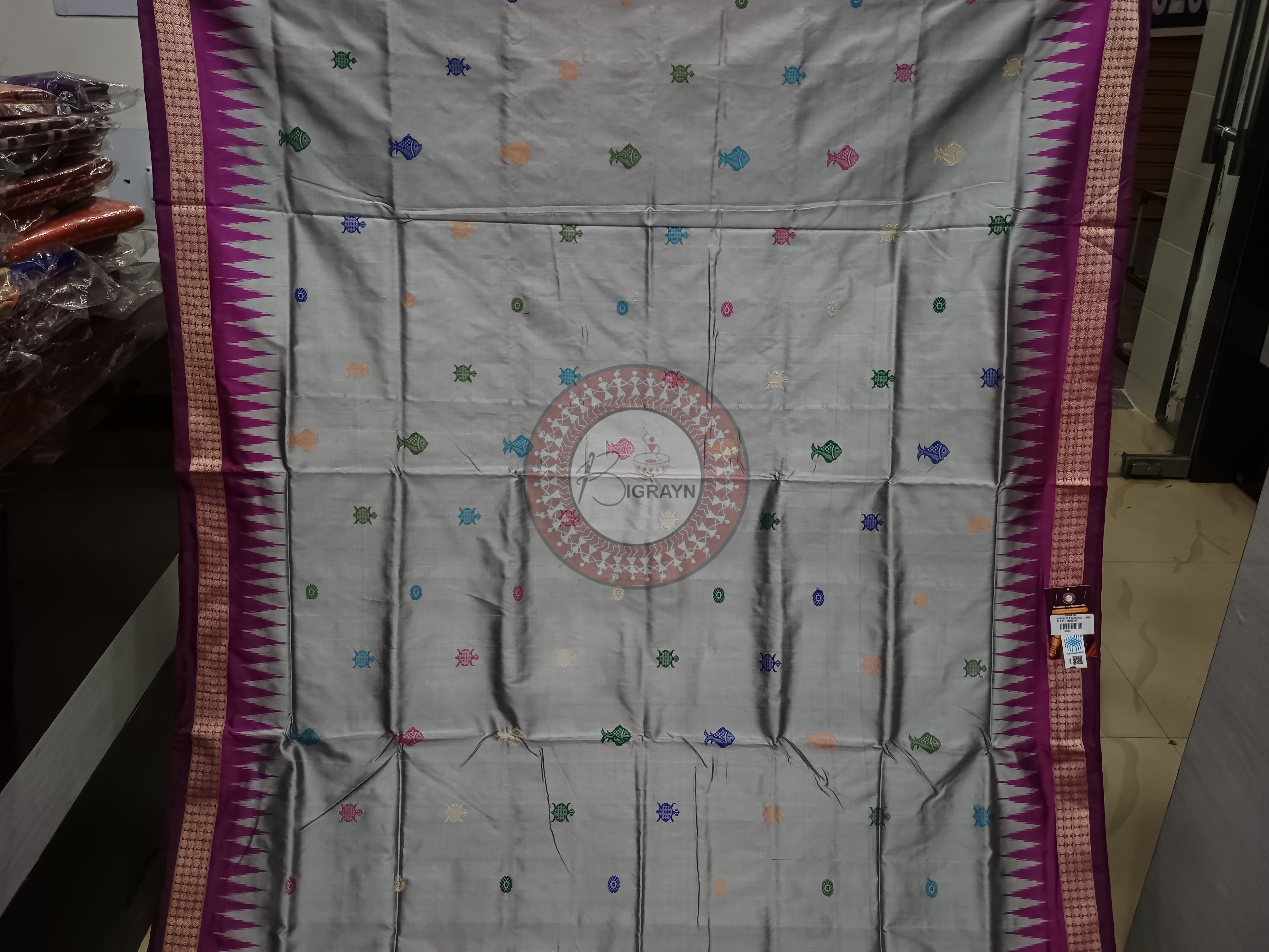 Grey Pink Fish turtle Bomkai Silk Saree