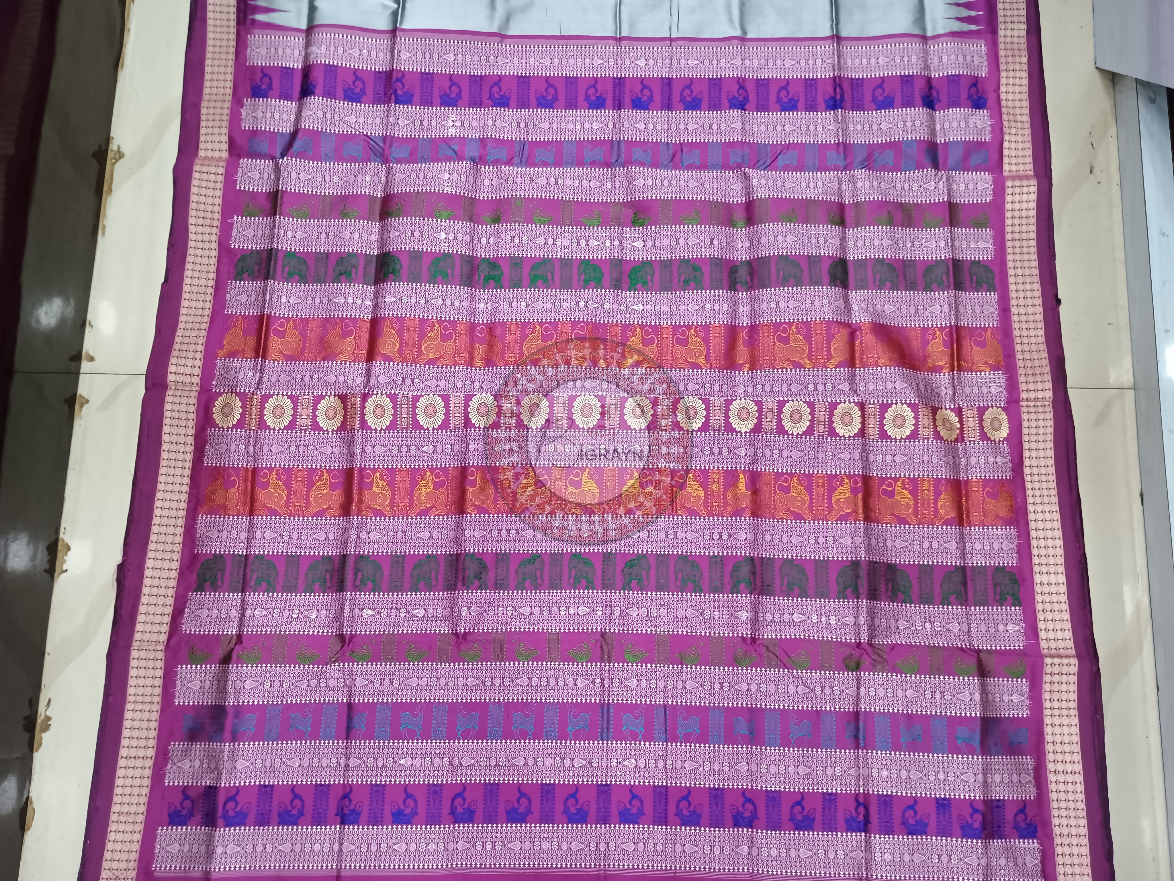 Grey Pink Fish turtle Bomkai Silk Saree