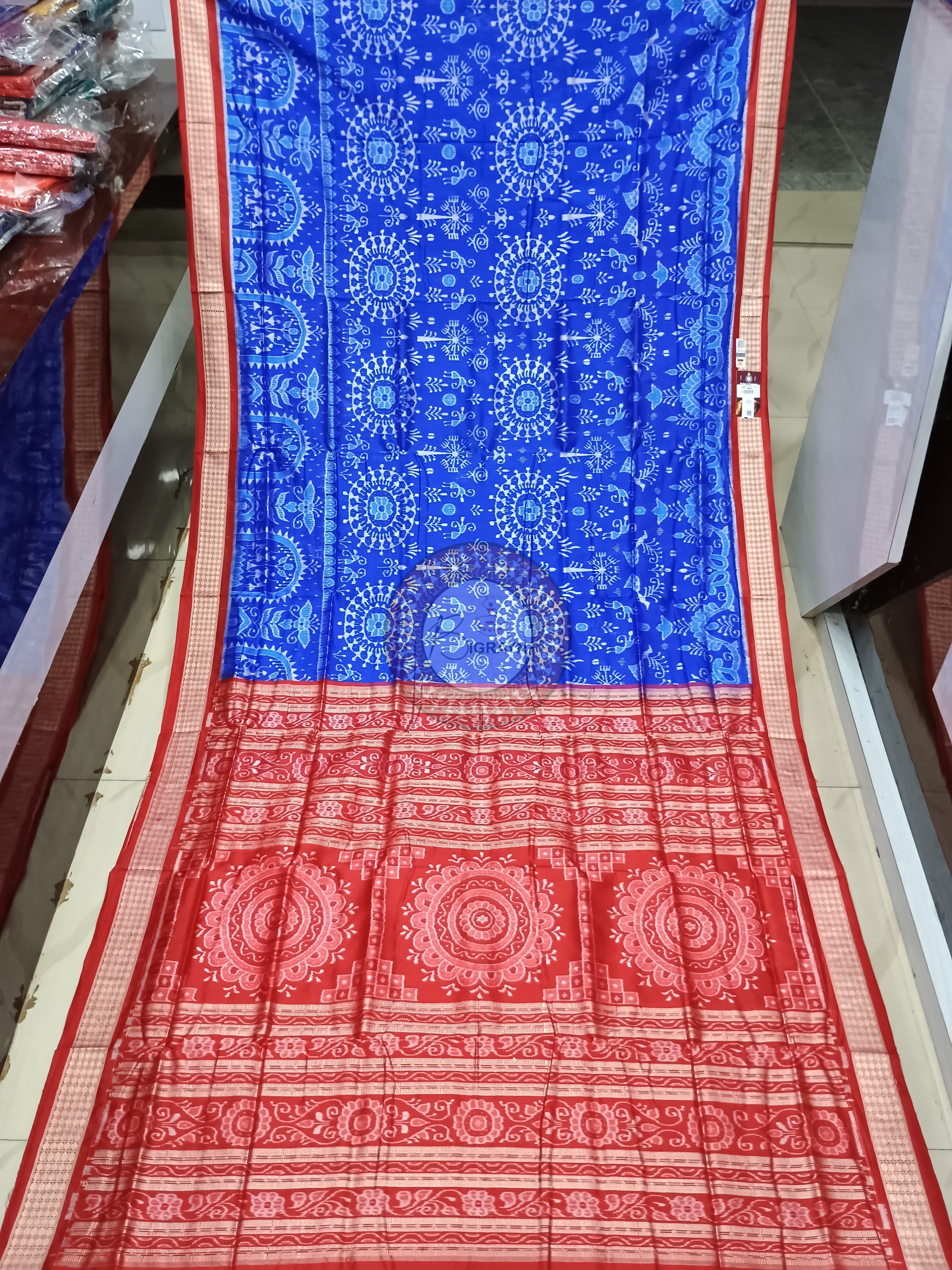 Red Blue Tribal Chakra Odisha Handloom Sambalpuri Silk Saree