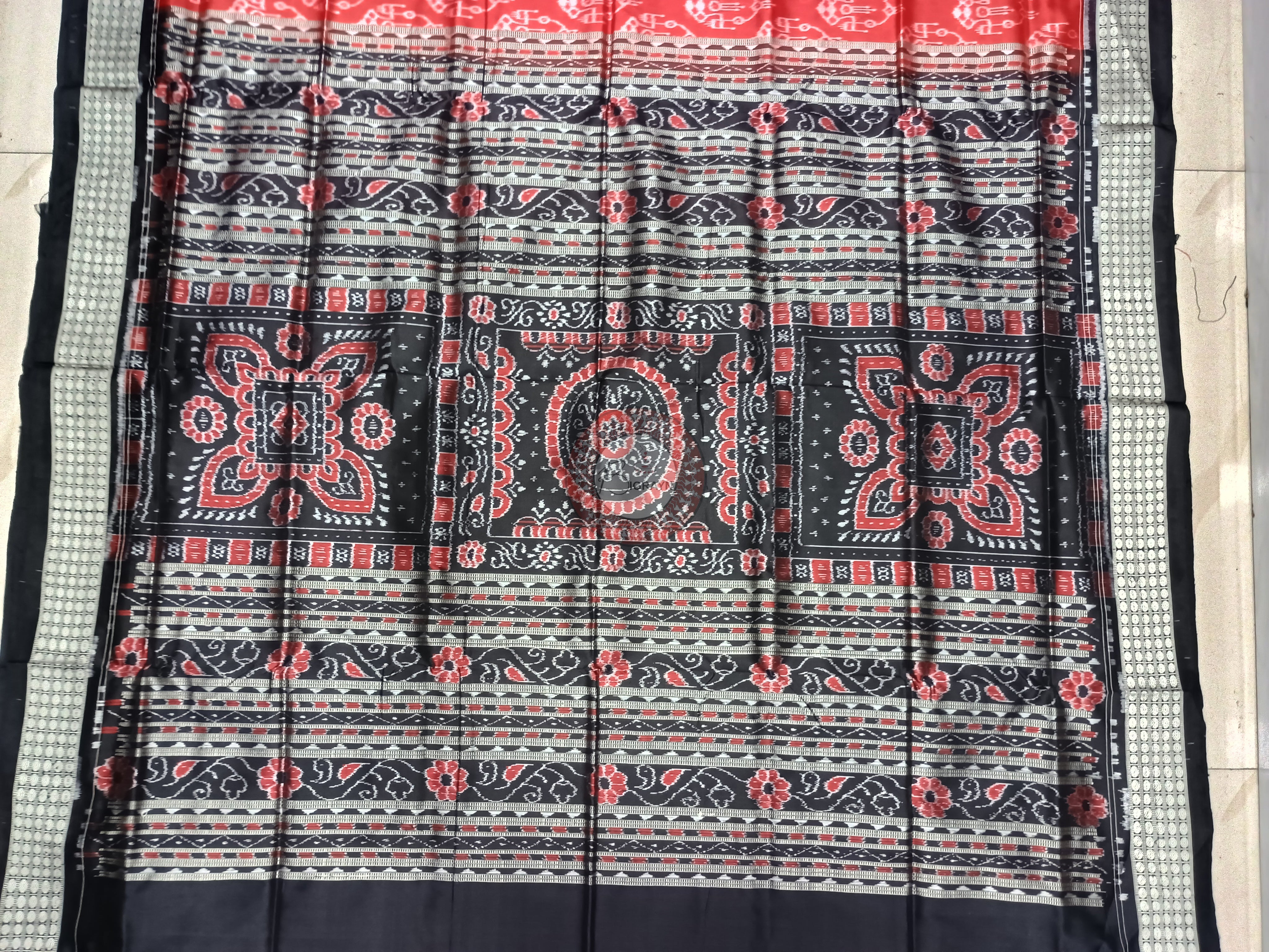 Red Black Ikat Tribal Odisha Handloom Sambalpuri Silk Saree