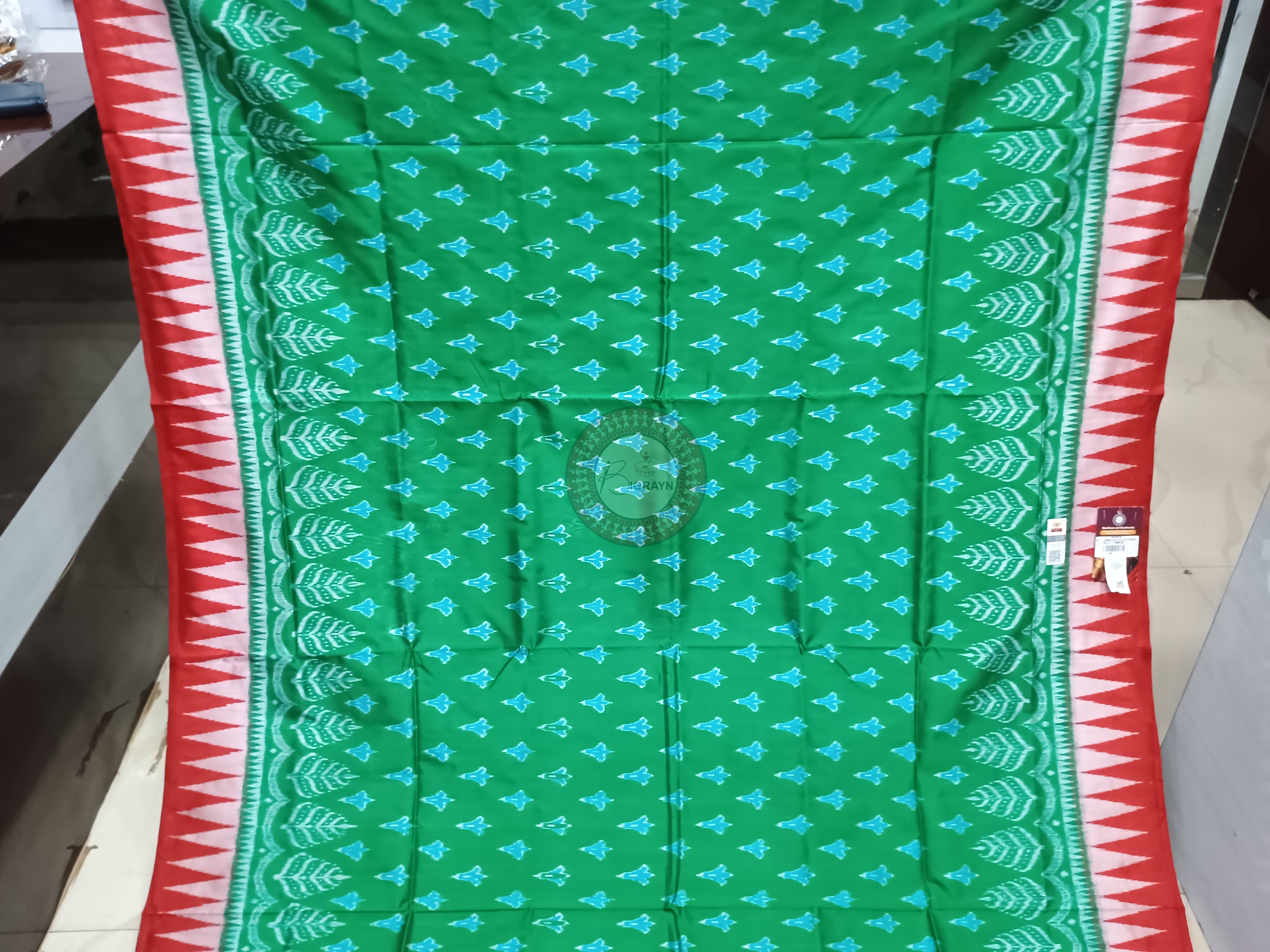 Green Red Flower Design Ek Chandia Odisha Handloom Sambalpuri Silk Saree