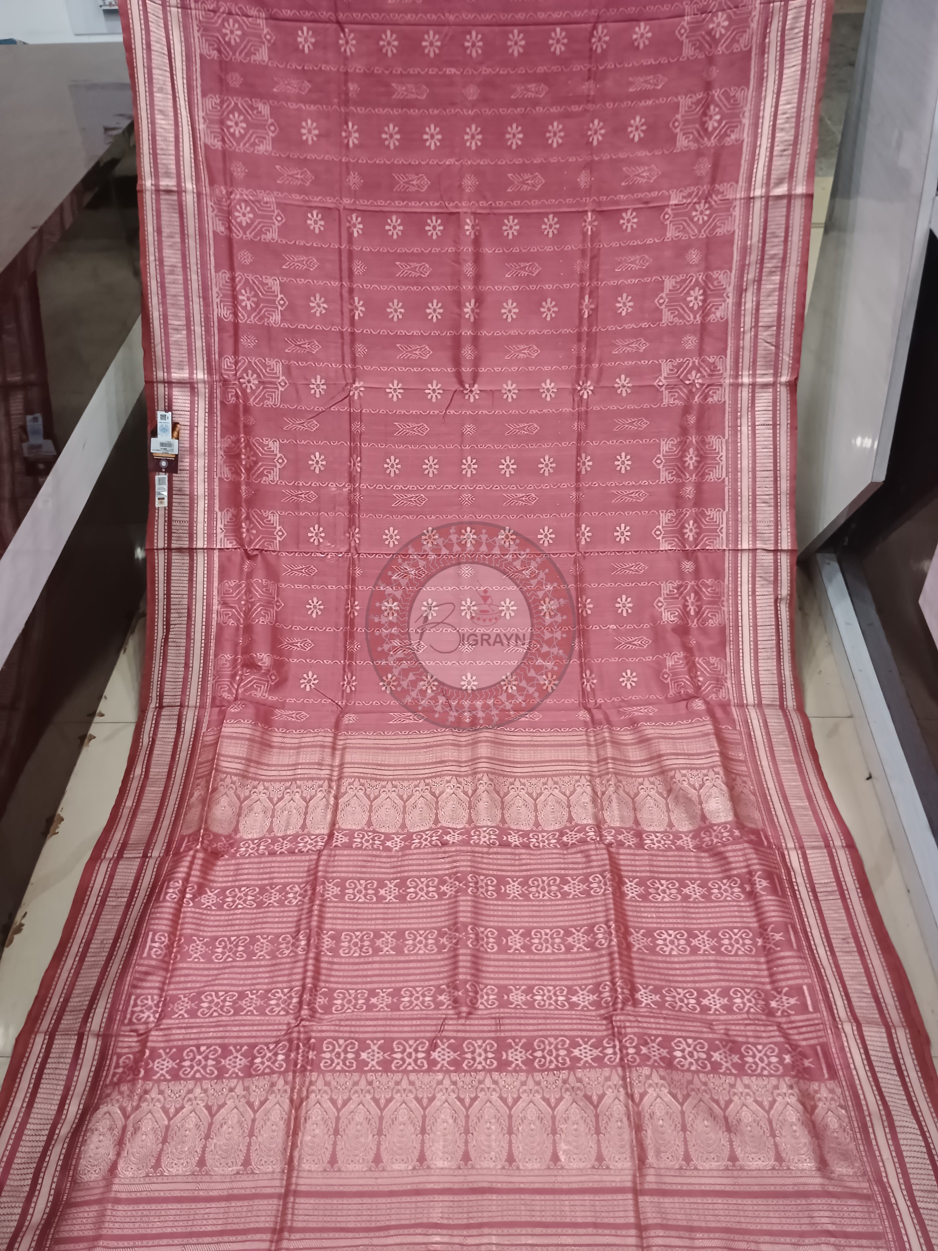 Onion Pink Fish Flower Design Natural Dye Sambalpuri Silk Saree