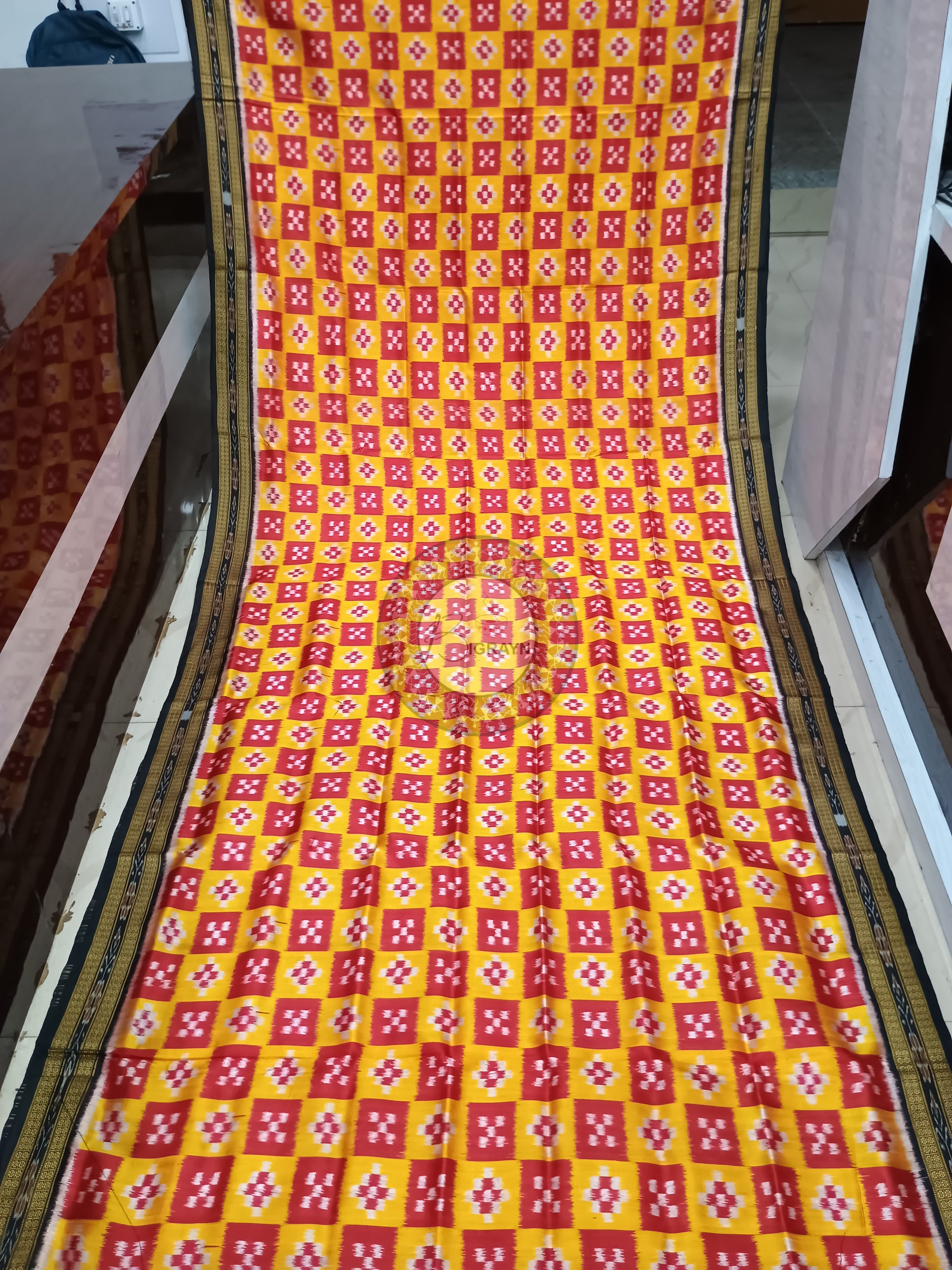 Yellow Red Maroon Pasapali Mulberry Silk Saree