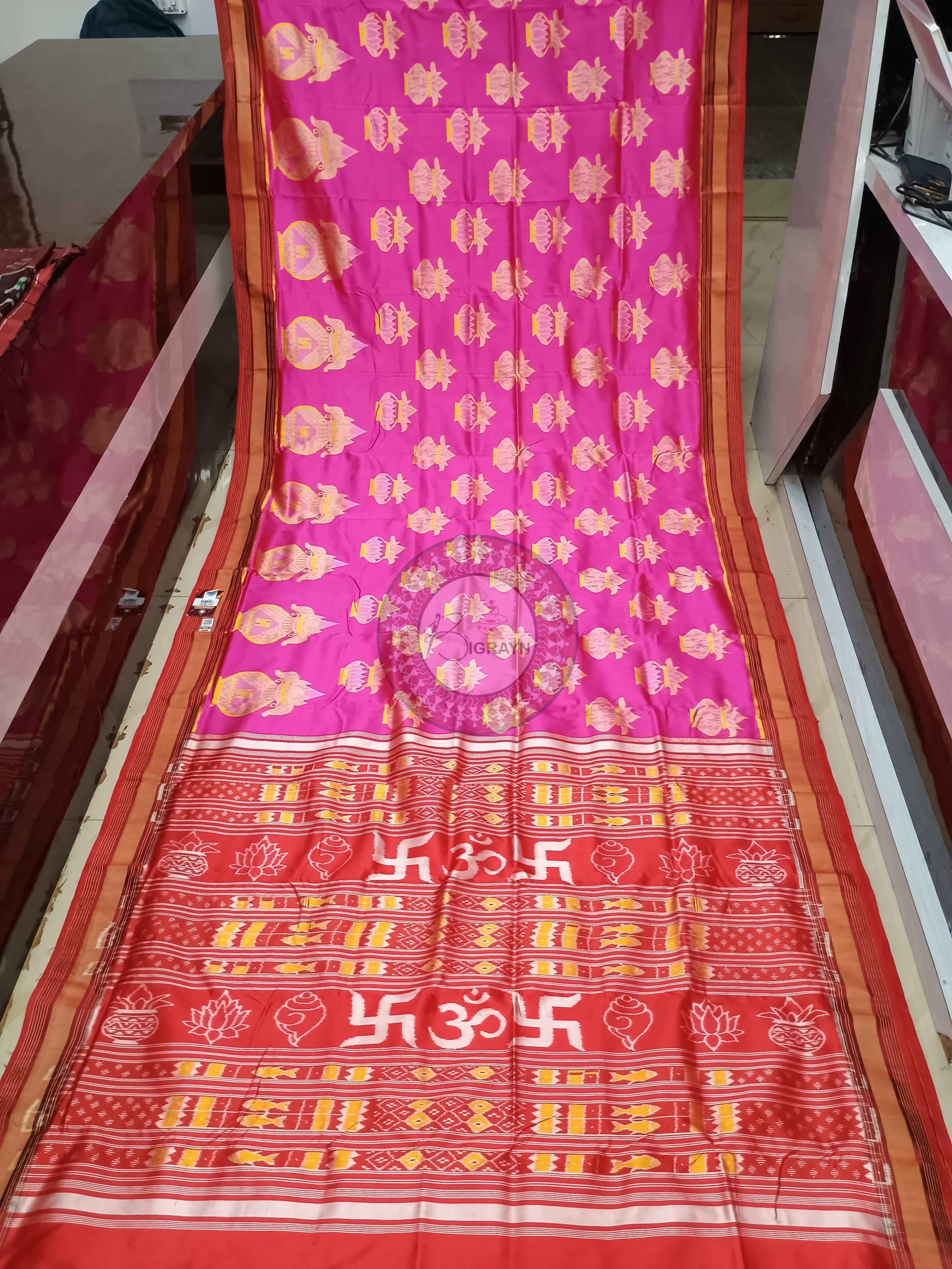 Pink Red Kalashi Design Mulberry Silk Saree