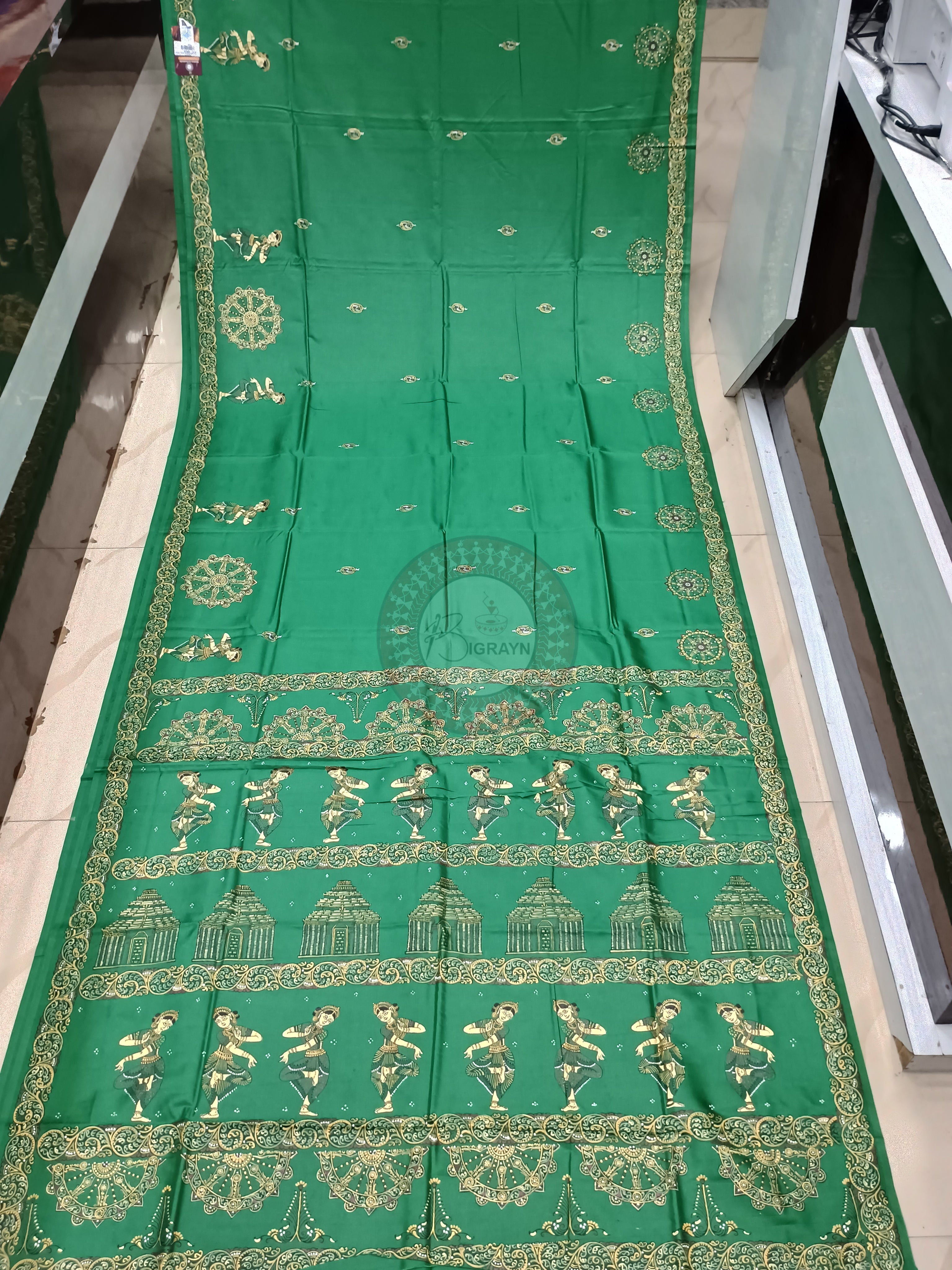 Green Konark Wheel Dancer Theme Pattachitra Khadi Silk Saree