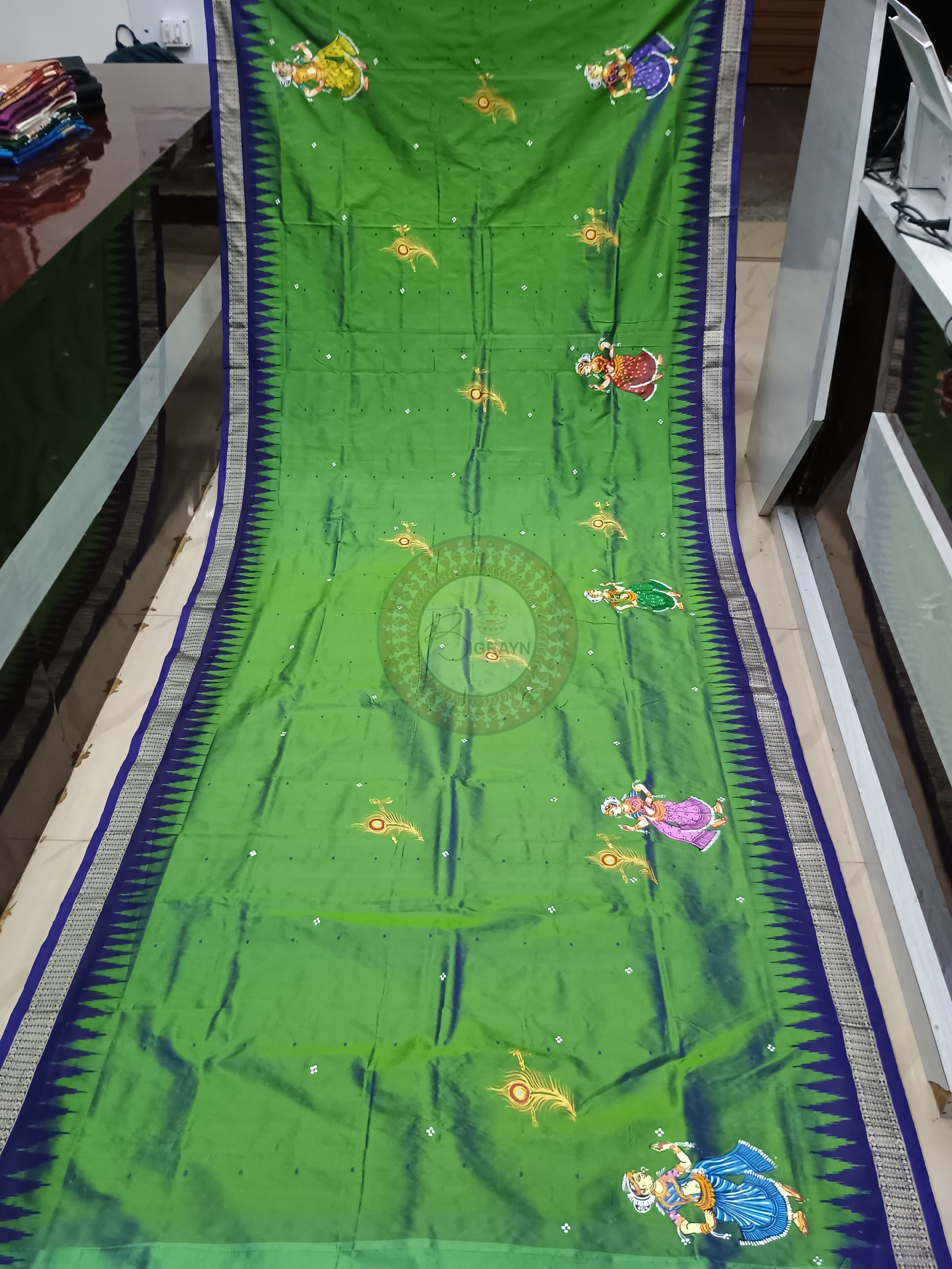 Green Blue Mathura Vijaya Theme Pattachitra Bomkai Silk Saree