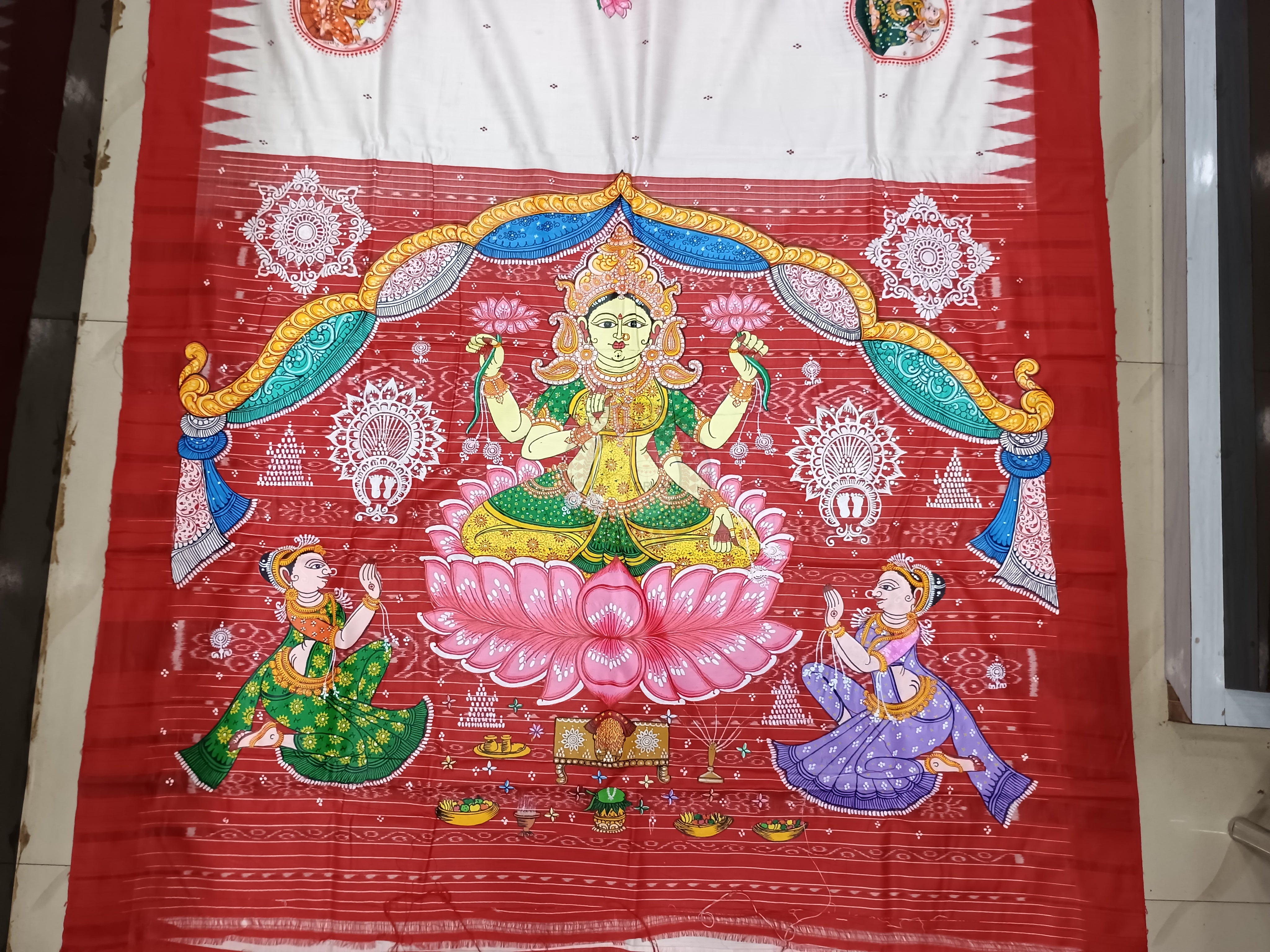 White Red Maa Laxmi Theme Hand Painted Pattachitra Fine Tussar Silk Saree