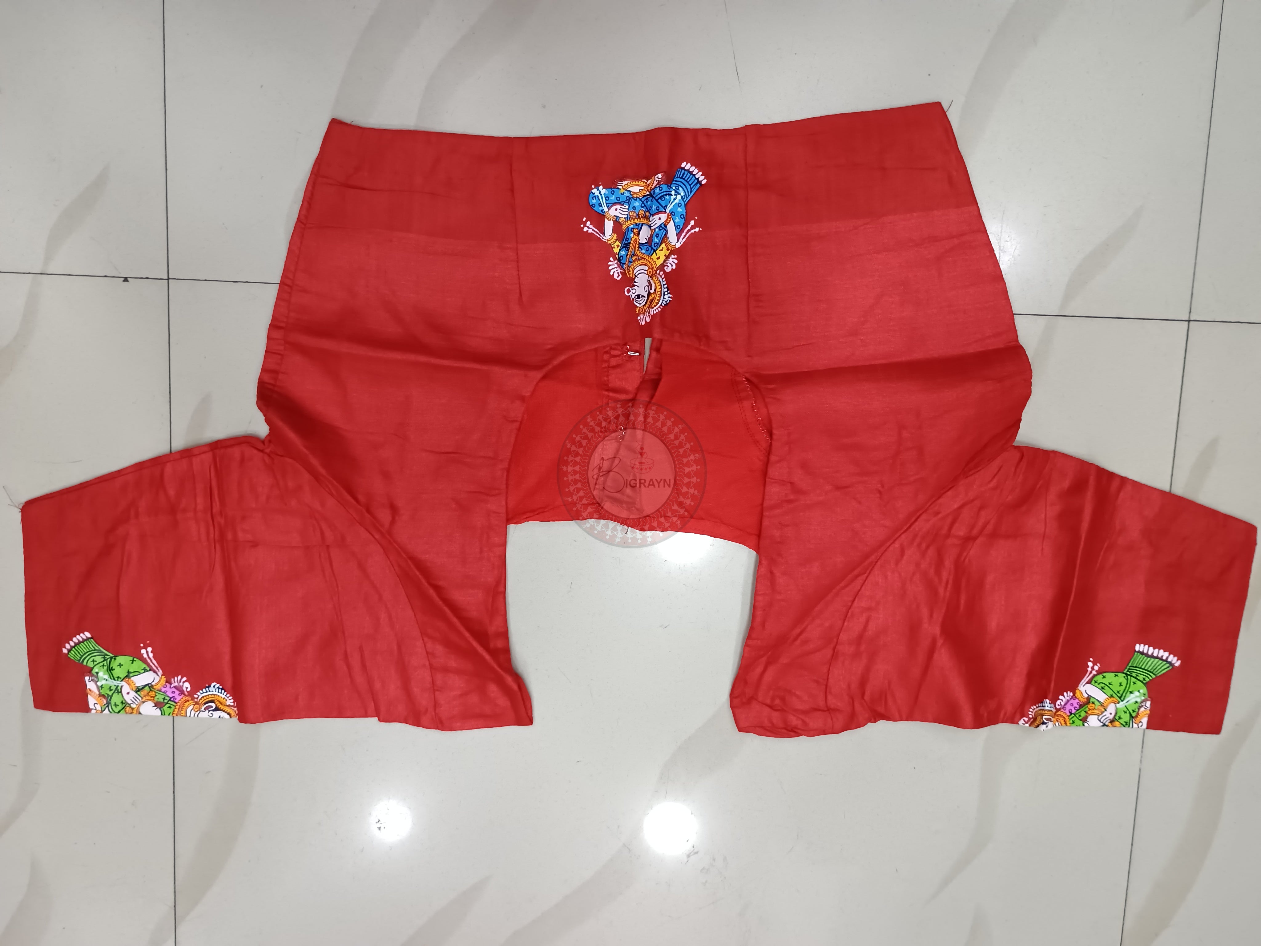 White Red Maa Laxmi Theme Hand Painted Pattachitra Fine Tussar Silk Saree