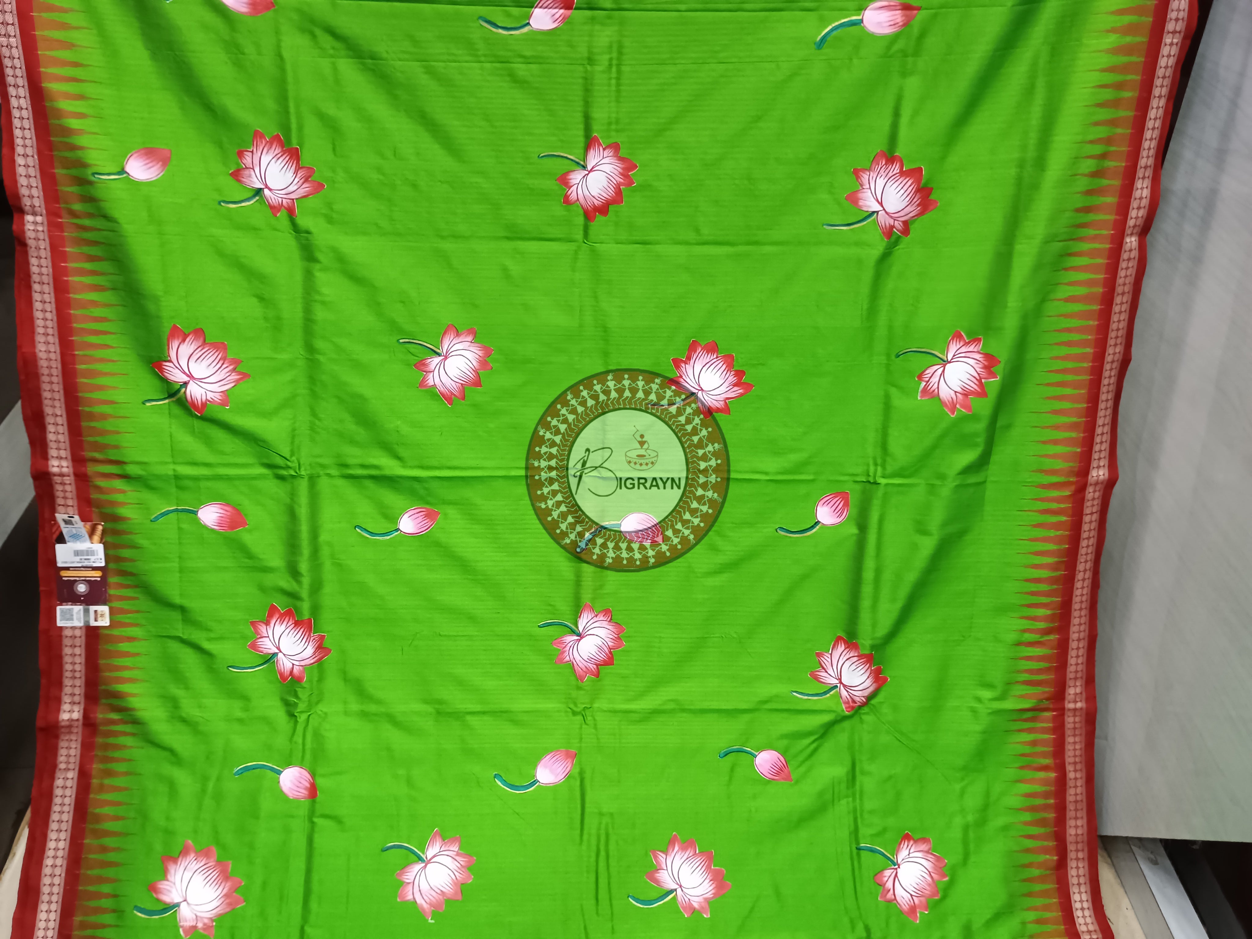 Green Red Women Jhoti Pattachitra Sambalpuri Silk Saree