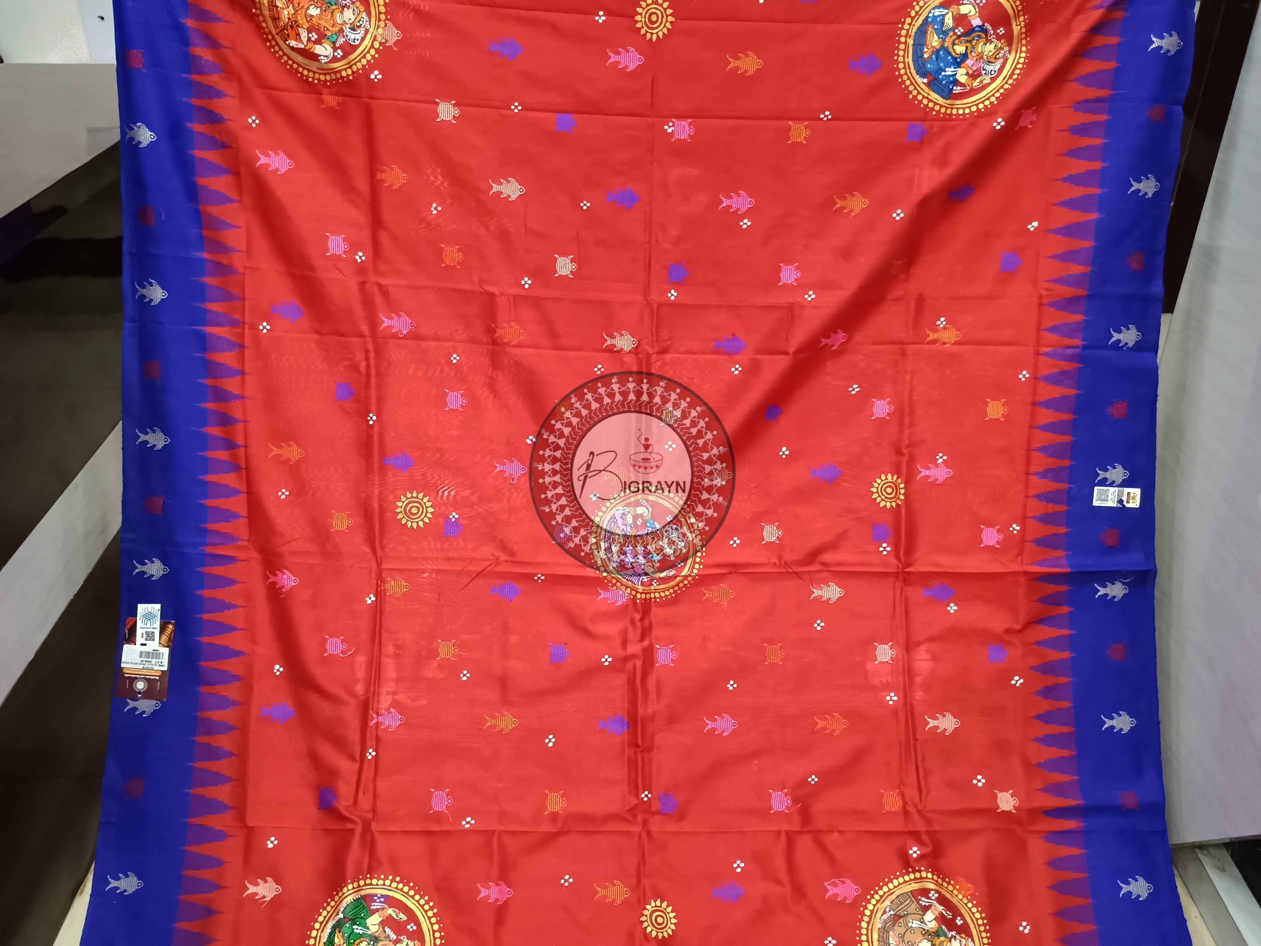 Red Blue Mastya kachhap With Dancer Theme Pattachitra Silk Saree