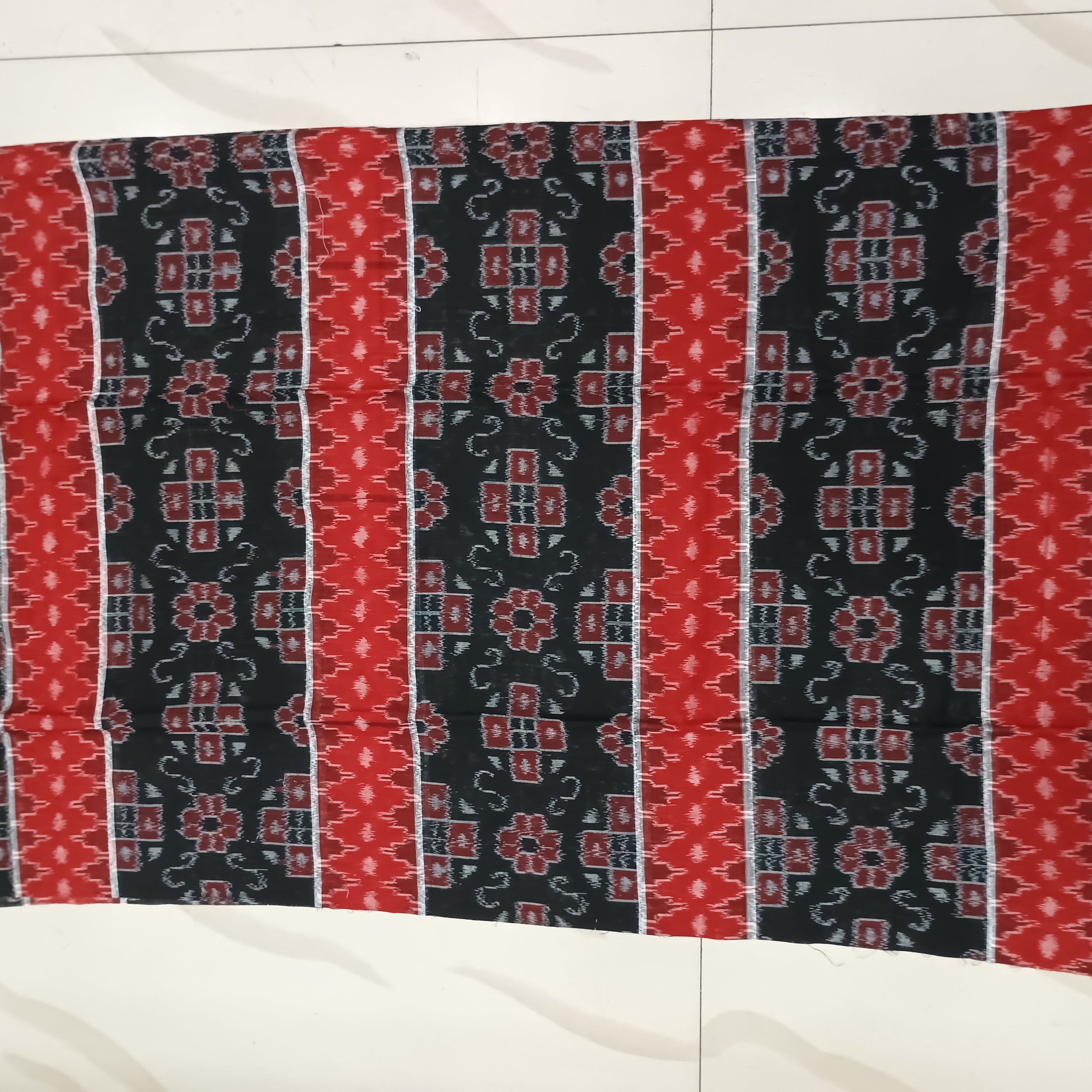 Black Red Flower Bandha Design Dress Set