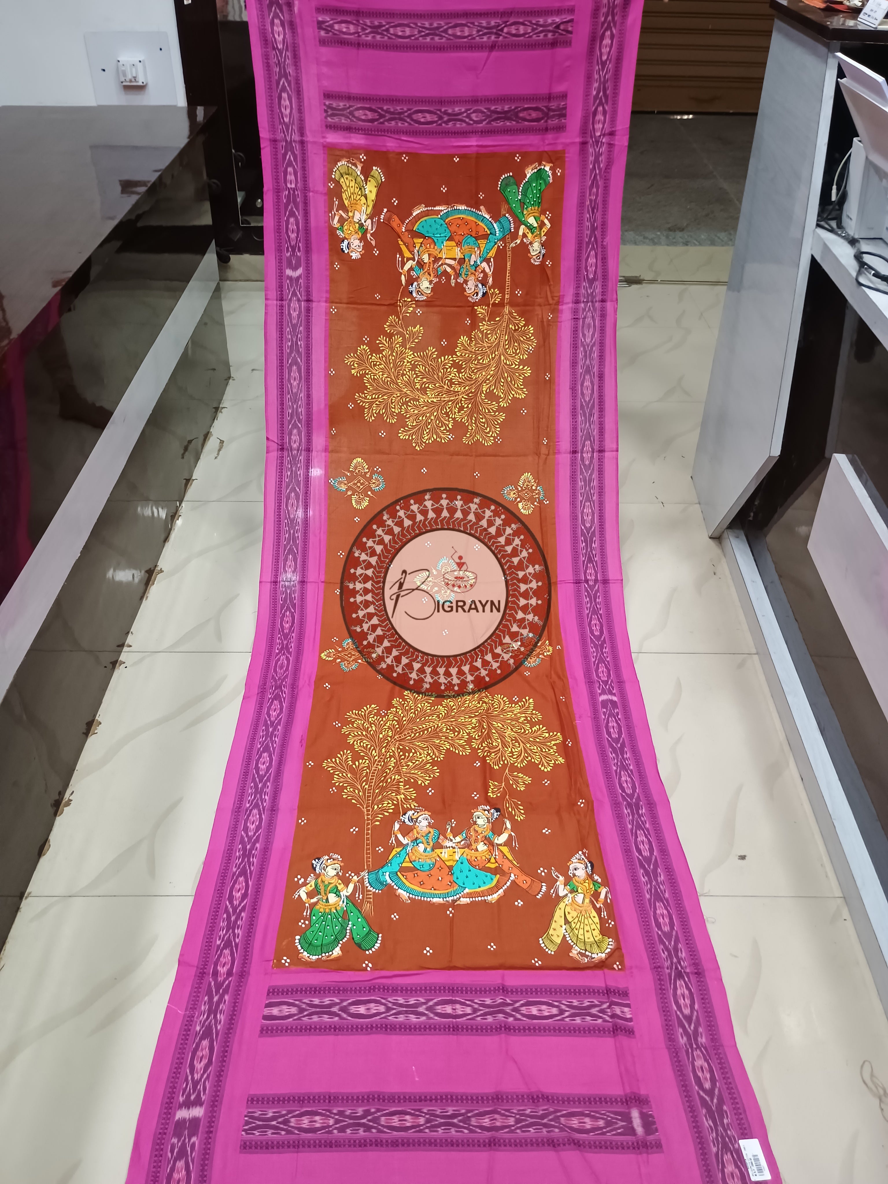 Brown Pink Raja Theme Pattachitra Cotton Dupatta
