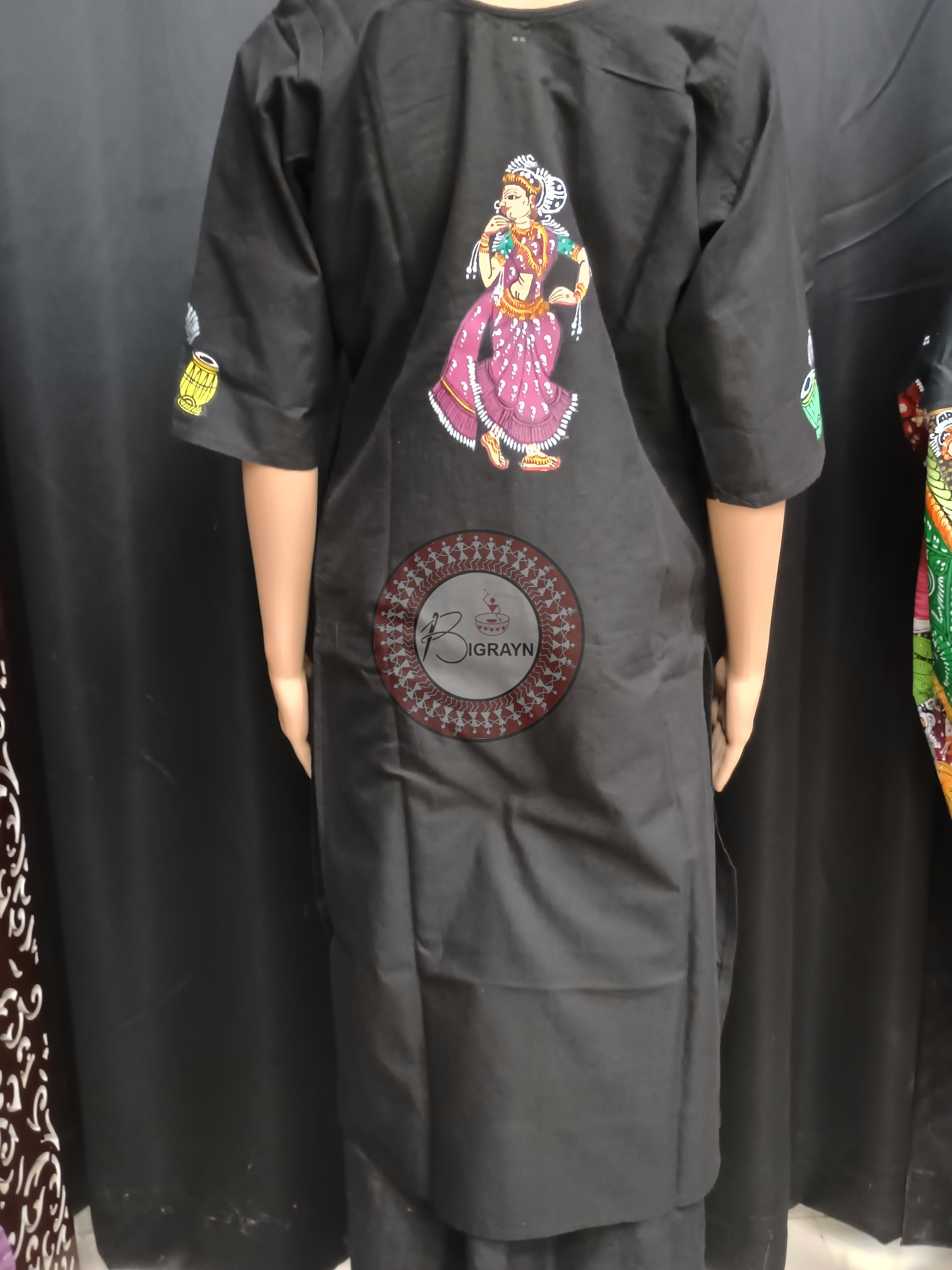 Black Dancer And Musical Instrument Theme Hand Painted Pattachitra Kurti