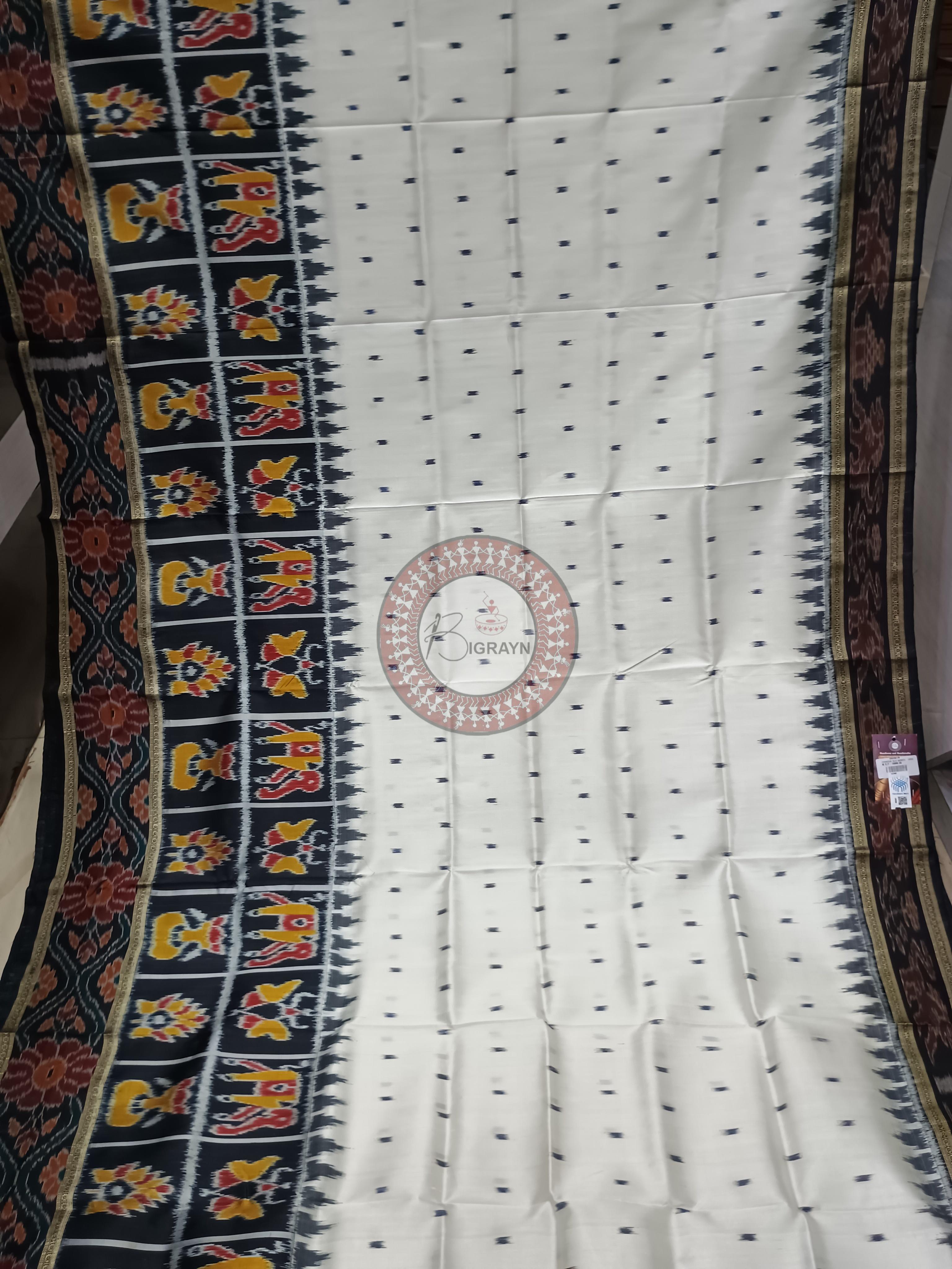 White Black Scot Animal And Kalashi Design Khandua Silk Saree