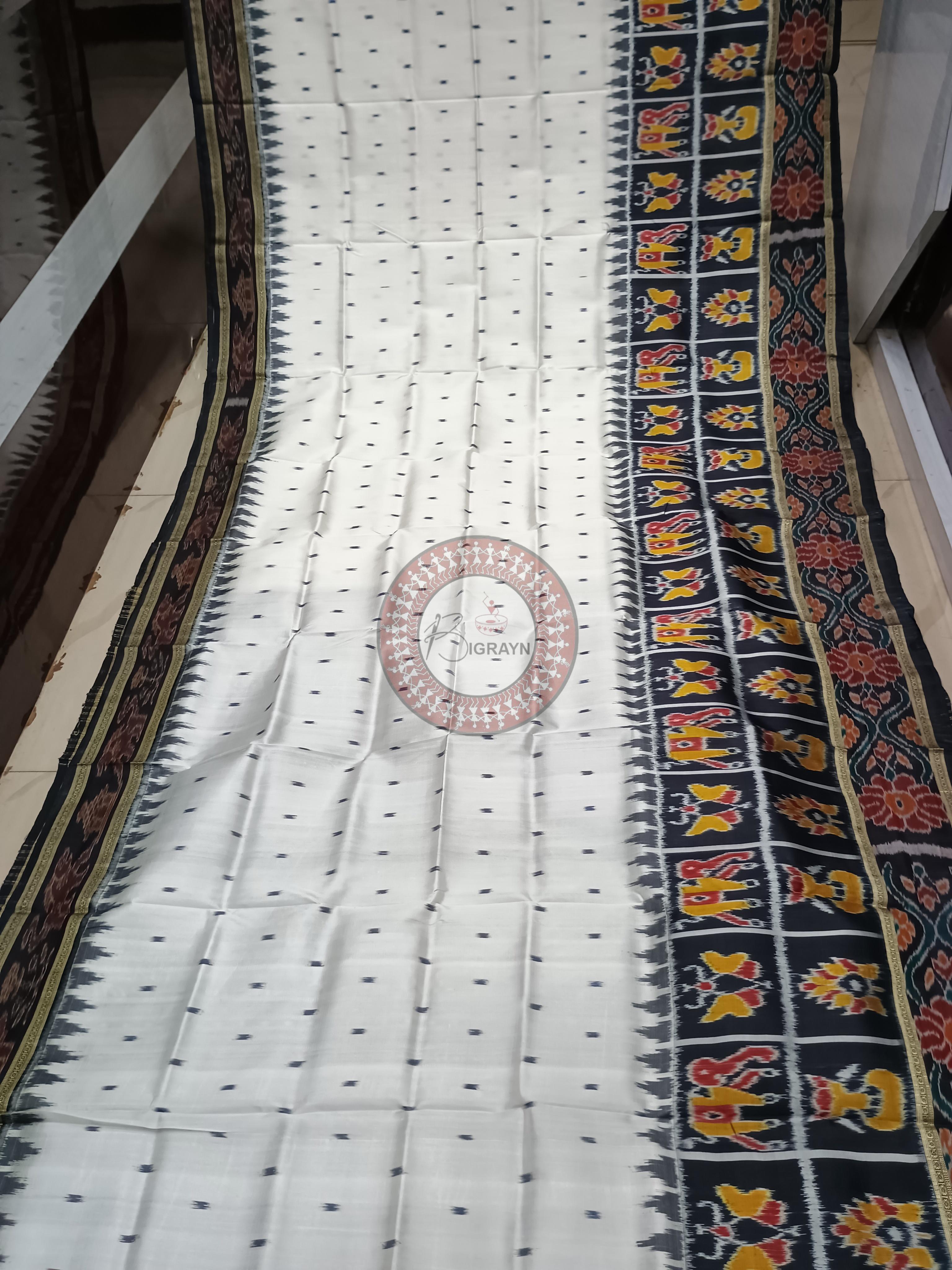 White Black Scot Animal And Kalashi Design Khandua Silk Saree