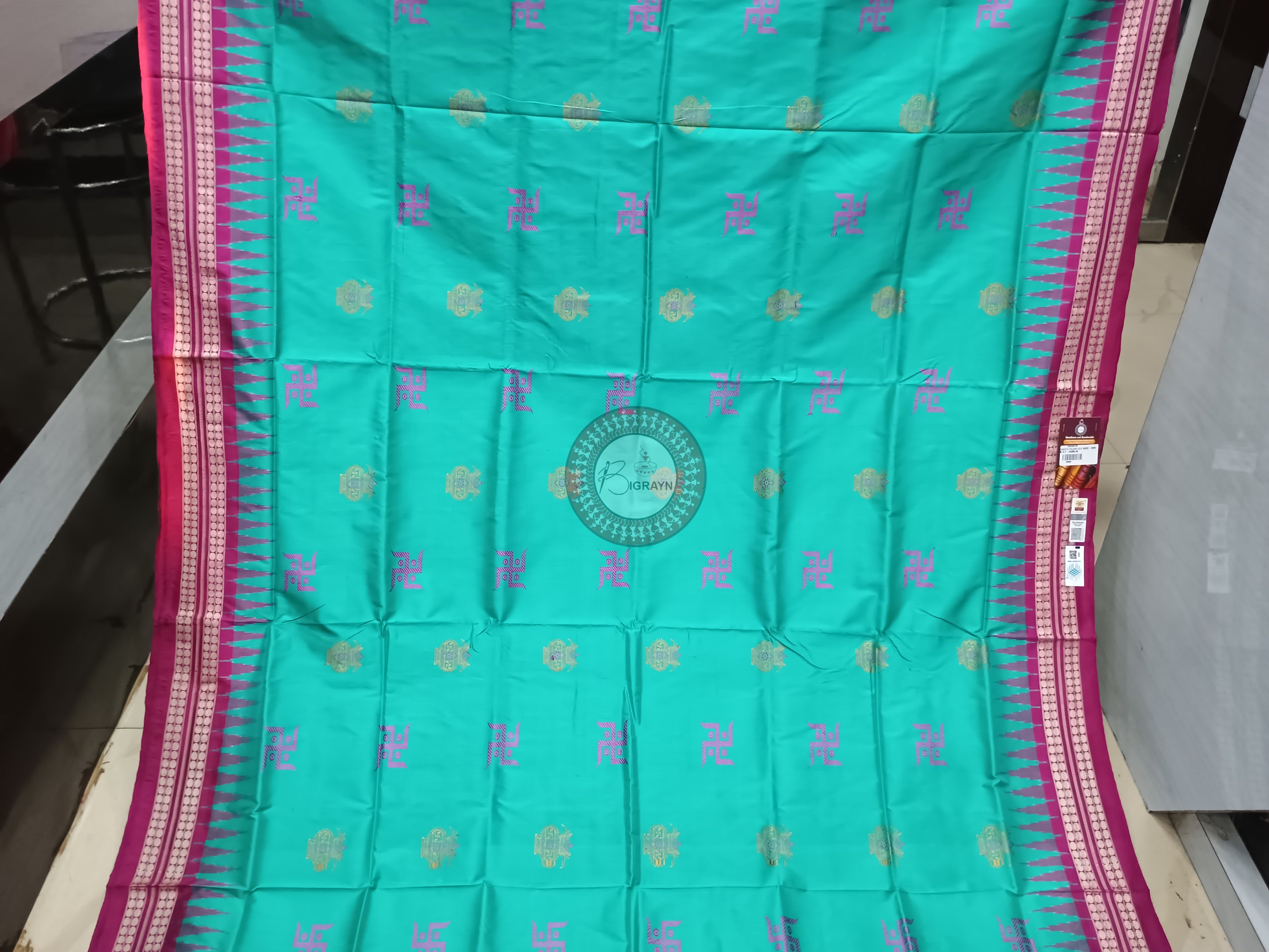 Sea Green Magenta Swastik Kalash Silk Saree