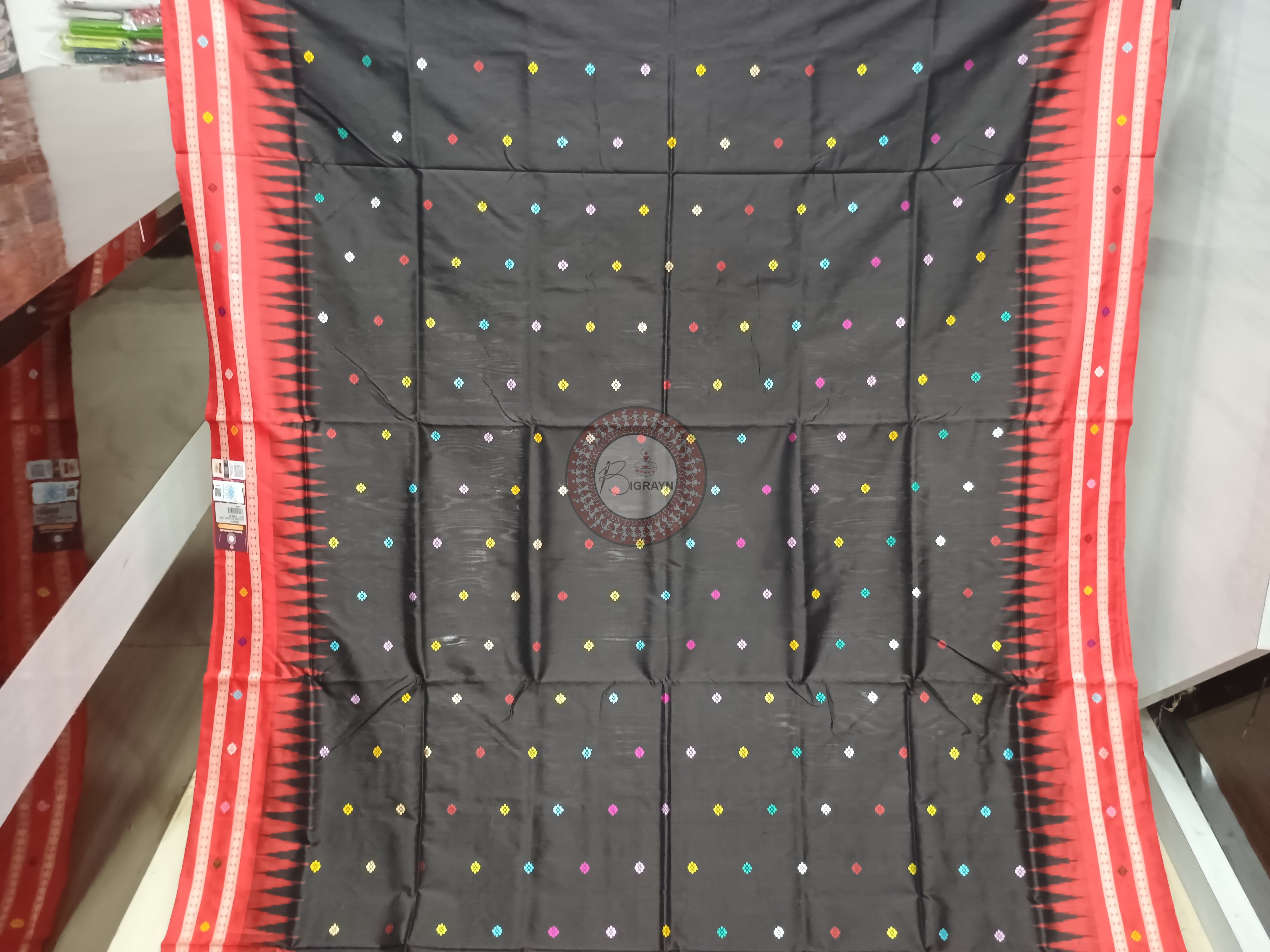 Black Red Neela Chakra Sambalpuri Silk Saree