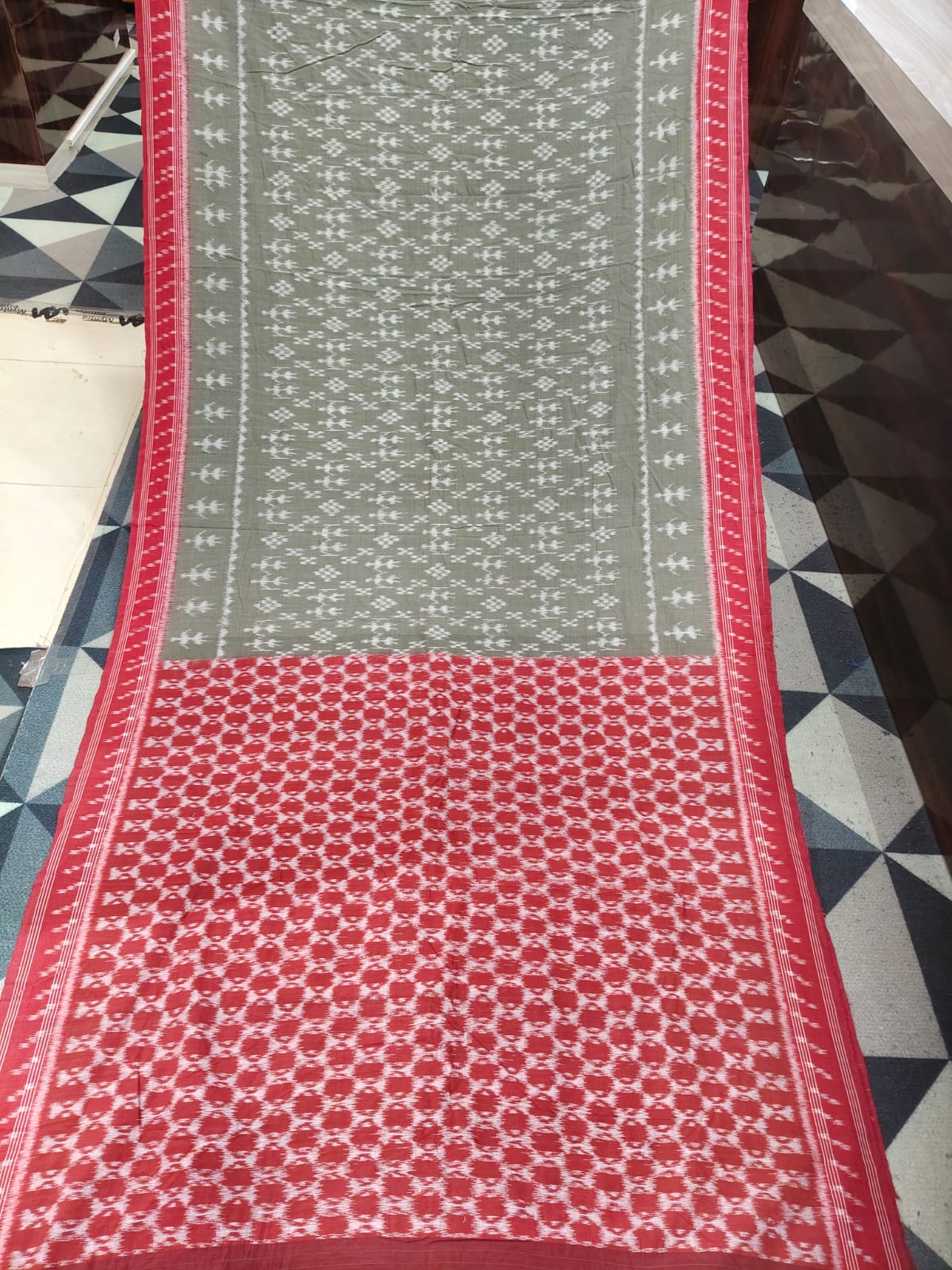 Moss Green Red Maroon Pasapali & Tribal Design Khandua Cotton Saree