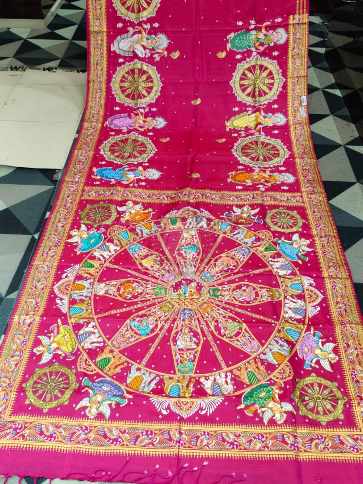 Rani Pink Full Body Konark Wheel and Odissi Dancer Pattachitra Kanjeeveram Silk Saree
