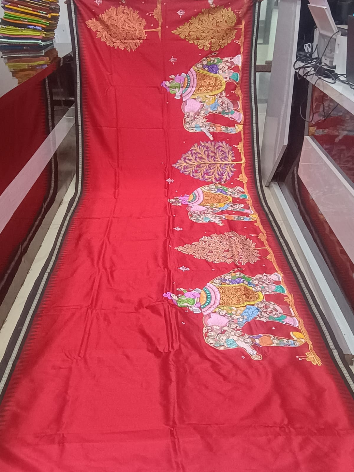 Red Black Full Body 7 Figure Kandarp Hasti Theme Pattachitra Sambalpuri Silk Saree