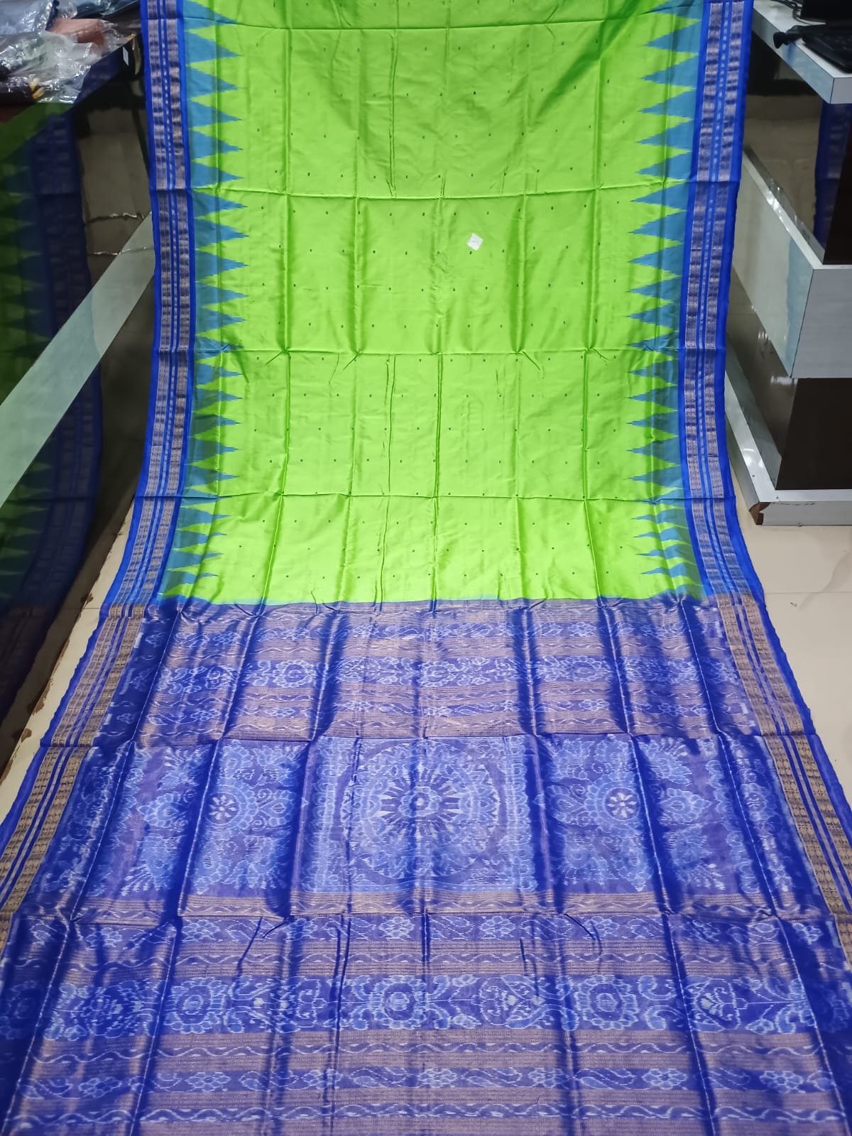 Parrot Green Blue Buti Bomkai Half Tissue Silk Saree