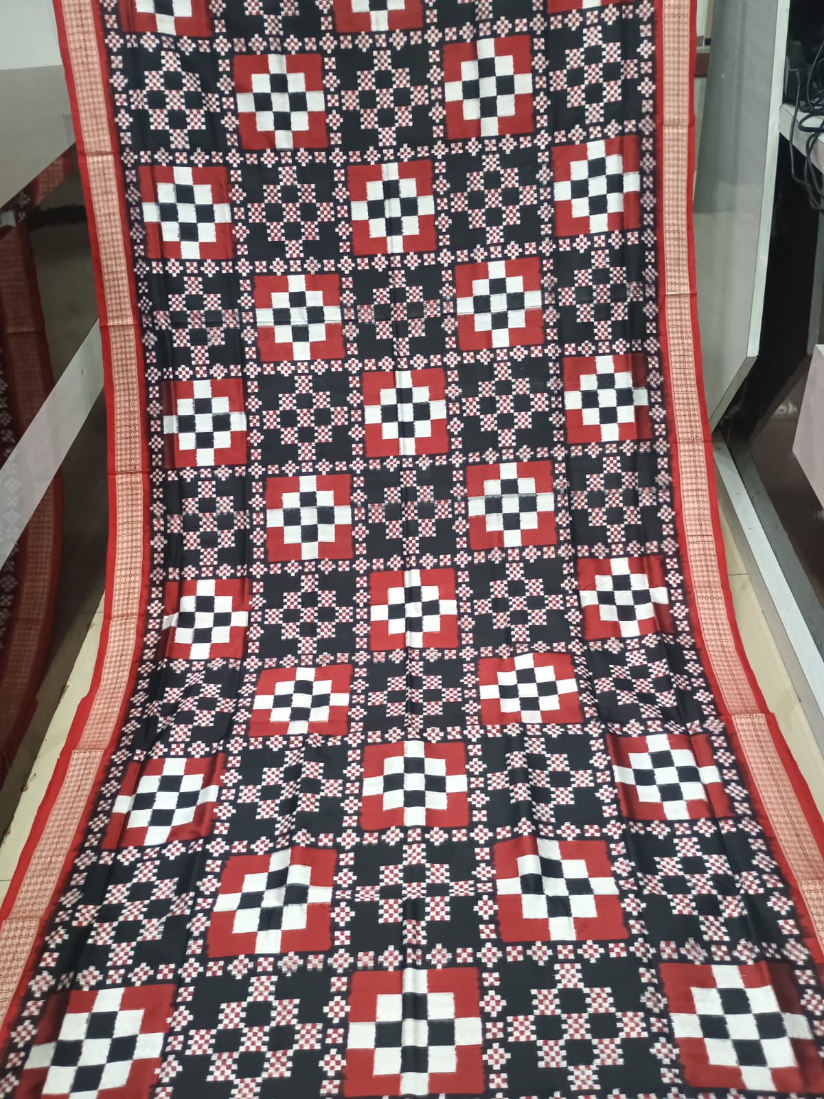 Black Maroon 27 Kothi Pasapali Design Sambalpuri Silk Saree
