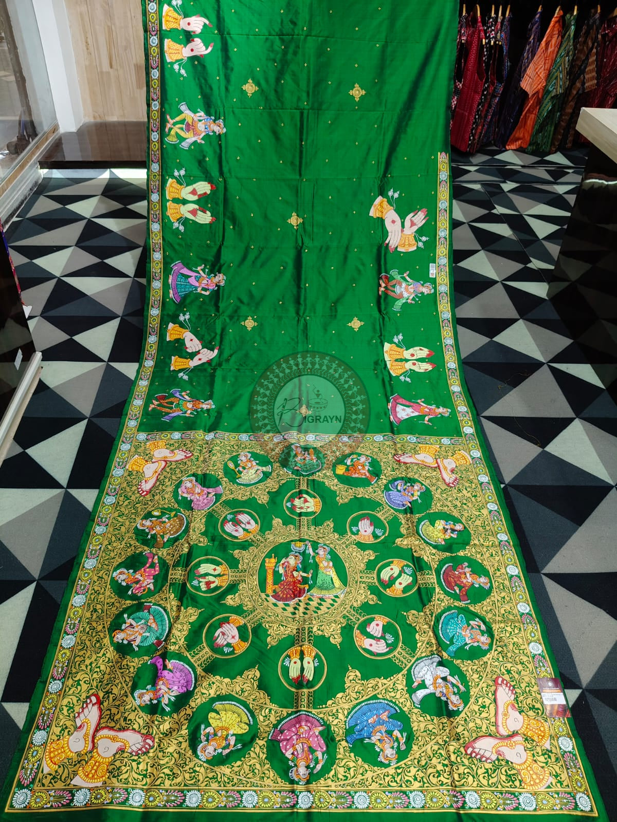 Green Solha Sringara Theme Pattachitra Silk Saree